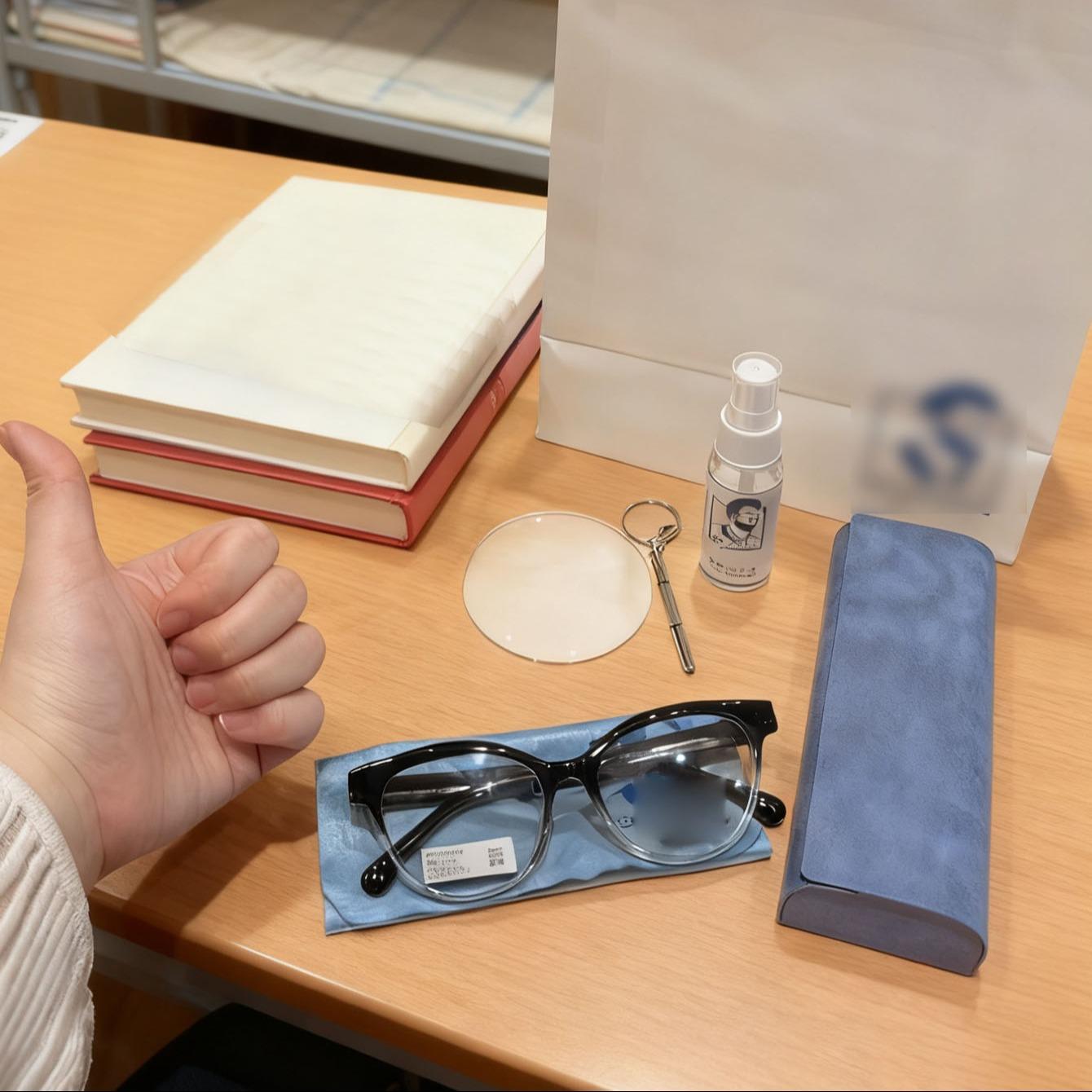 Luxury Magnetic Eyeglass Case, Portable High-End Storage Box, Simple Design, Style, Lightweight, Elegant Eyewear Organizer