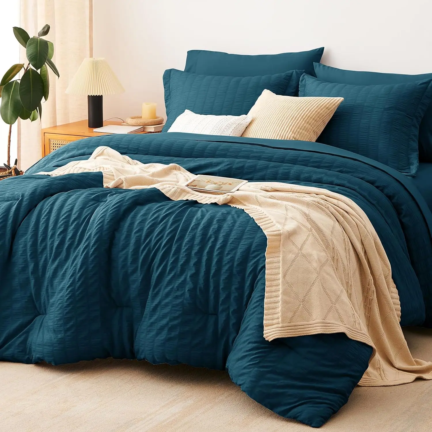 Lyons Blue