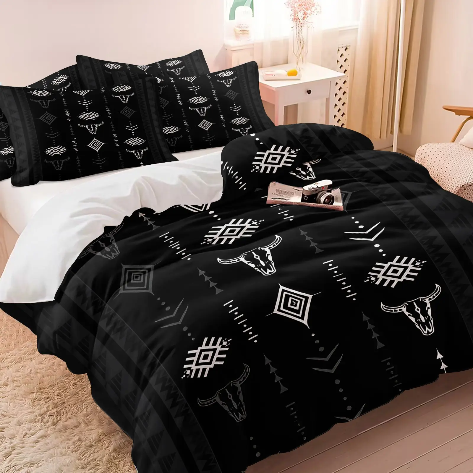 3PCS Black White Southwest Longhorn Bull Skull Aztec Geometric Duvet Cover Set, 1 Duvet Cover + 1-2 Pillowcases, Soft Comfy All Seasons Bedding Set, Comfy Bedding Sets, Ideal for Western Cowgirl Dorm Bedroom Decor Twin/Full/Queen Size