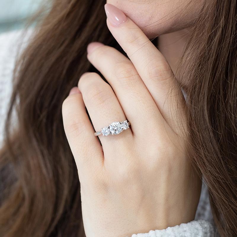 3 Stone Synthetic Moissanite Ring D Color VVS1  for Women Birthday Gift Engagement Wedding Anniversary fine jewelry R014 SpringStatements