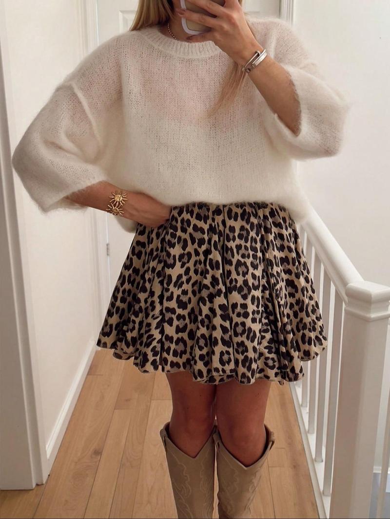 Women's Leopard Print Casual Short Skirt, Perfect for Daily Wear, Outdoor Activities, Work, Club Parties, Versatile Women's Leopard Print Casual Short Skirt, Perfect for Daily Wear, Outdoor Activities, Work, Club Parties, Versatile