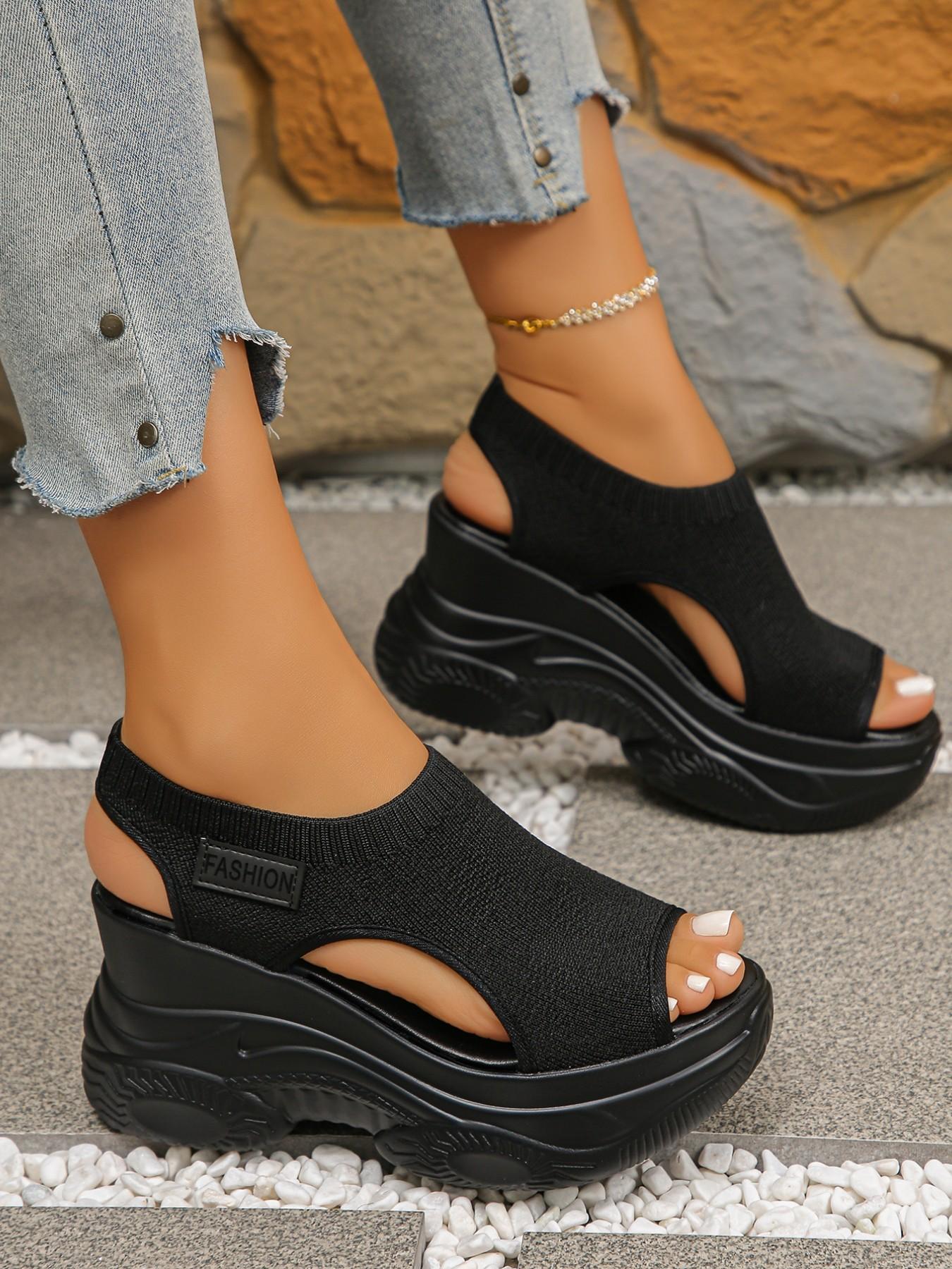 The new women's wedge heel sandals for the summer of 2026, with thick soles and high heels, are fashionable and stylish with a sponge sole. The fusion of fashion and comfort makes you the focus of summer. Fashionable Heeled Sandals