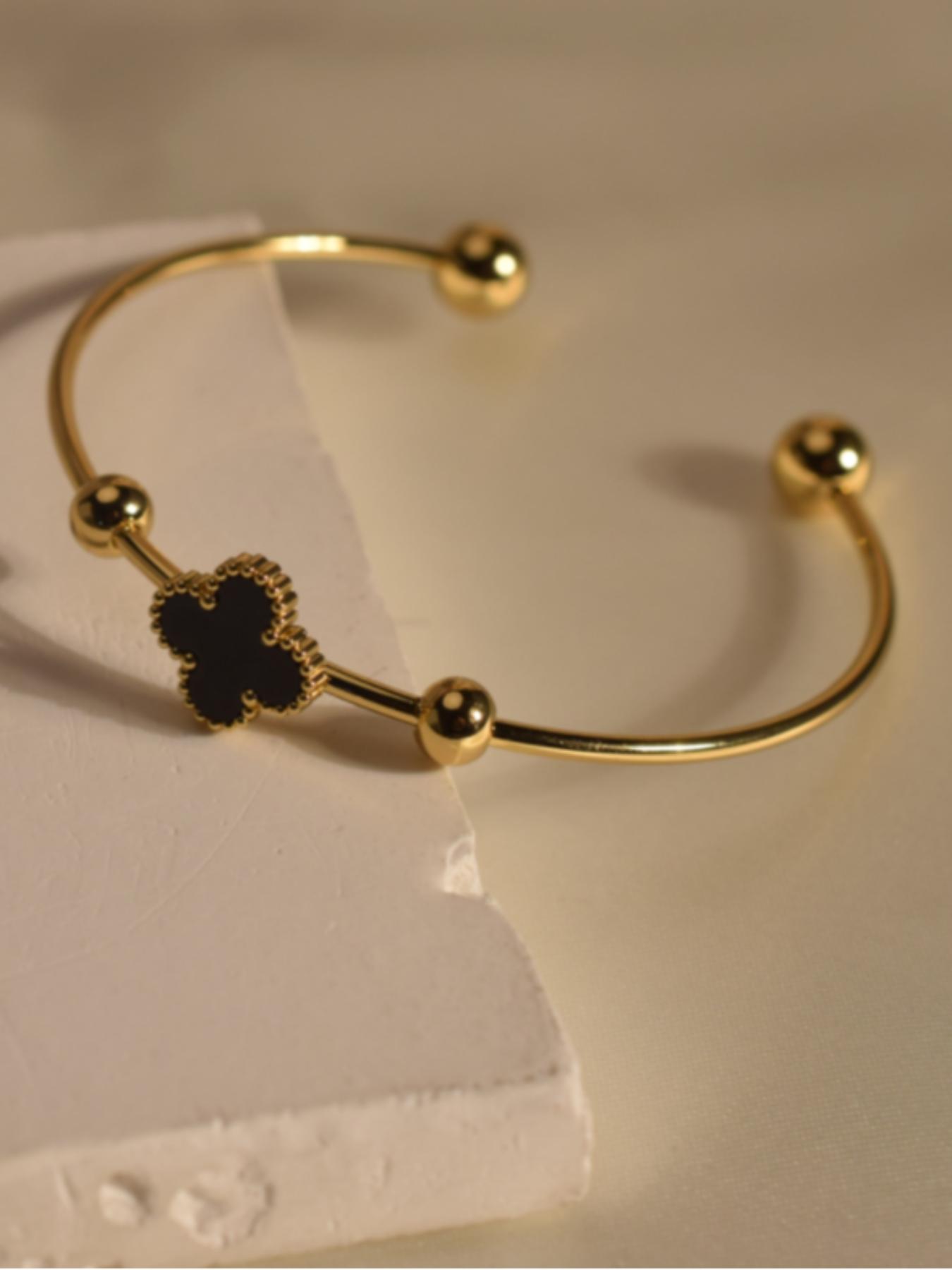 Luxury Clover Bracelet, Unique Court Style Korean Four-Leaf Clover Stainless Steel Open Bracelet, Perfect for Daily Wear, Women's Fashion Accessory