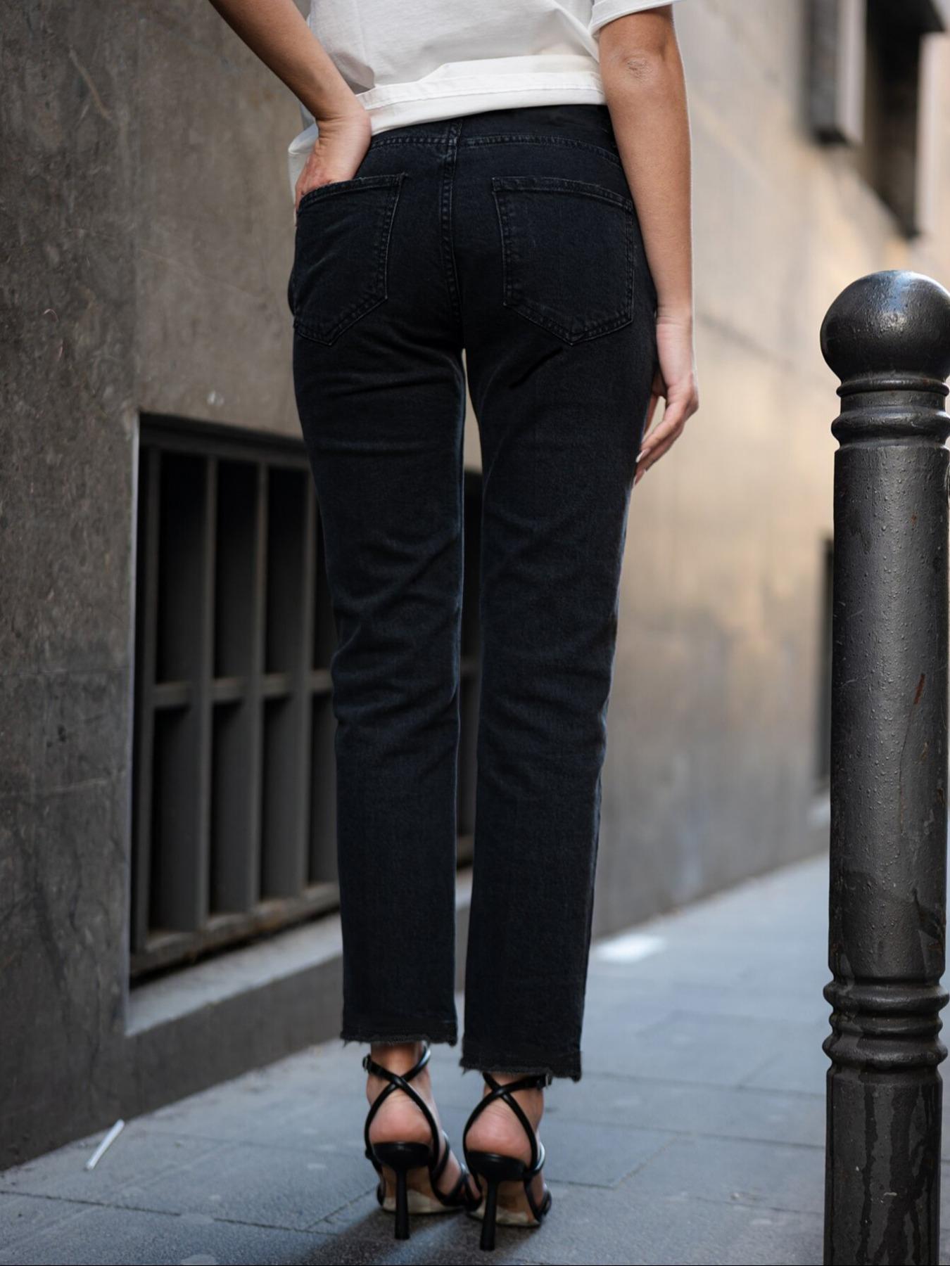 Elastic Washed Casual Slim-Fit Straight Jeans, Fashion Jeans, Plain Denim Jeans for All Seasons, Elegant Style for Dates & Daily Wear