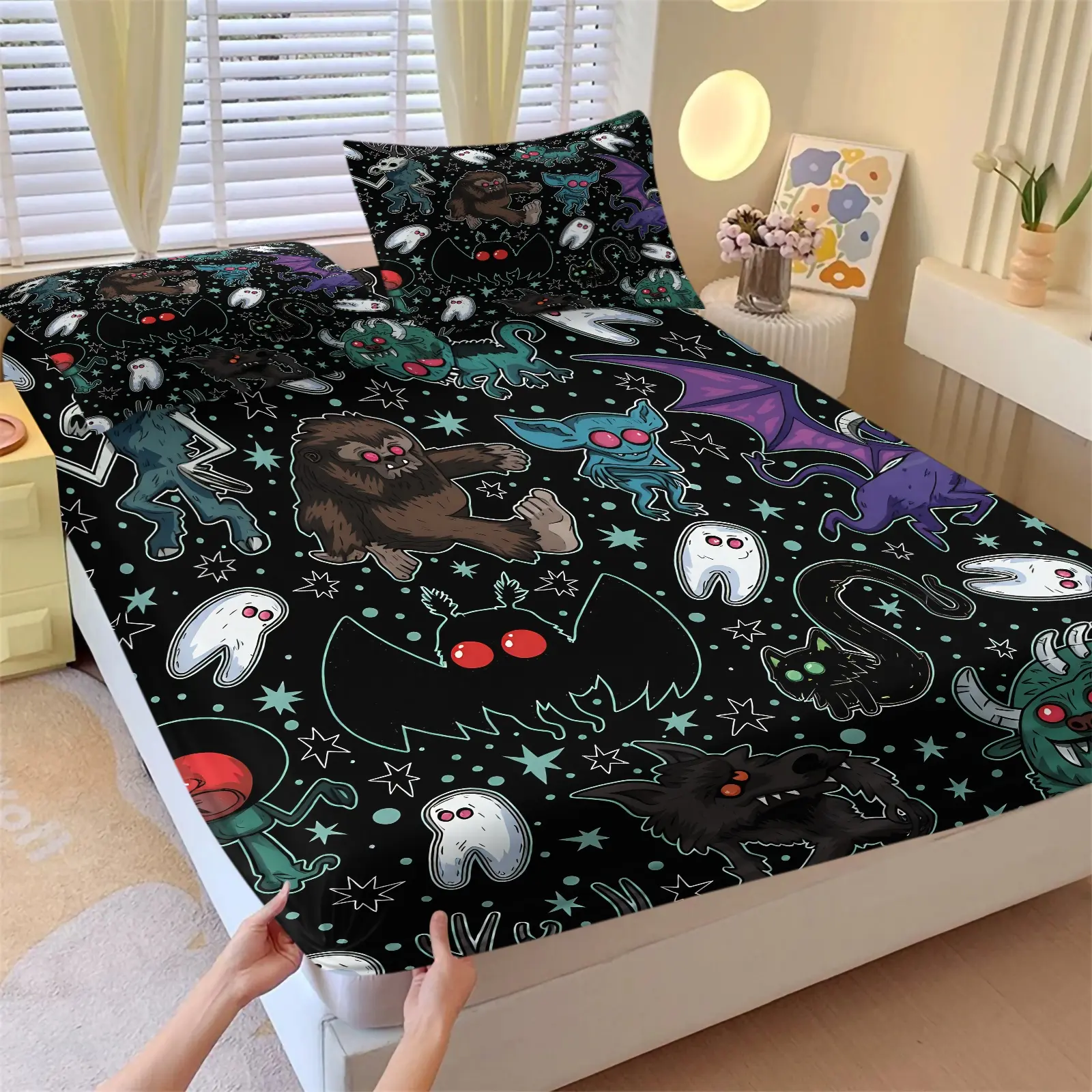 Cartoon Spooky Monster Bat Ghost Fitted Sheet Set, 1 Fitted Sheet + 2 Pillowcases, Deep Pocket Non-Slip Mattress Protector, Soft Comfy Breathable All Season Bedding, Gothic Halloween Creature Print Decorative Bedding Set For Teen Goth Bedroom Decor