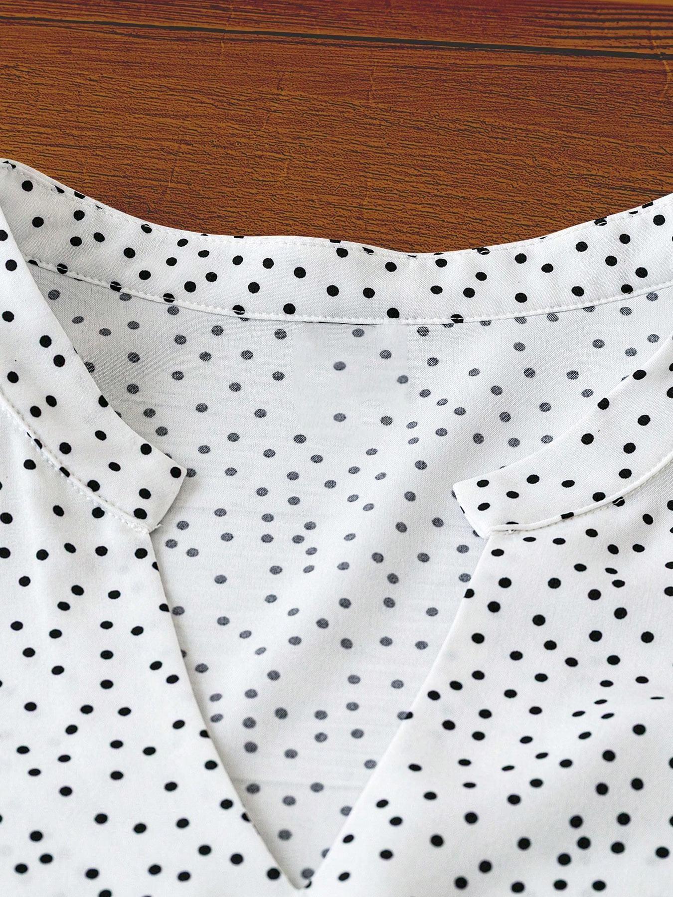 Korean Style Polka Dot Babydoll Top, V Neck + Puff Sleeve Design, Loose Fit Slimming Effect, Pair with Jeans for Summer Fashion