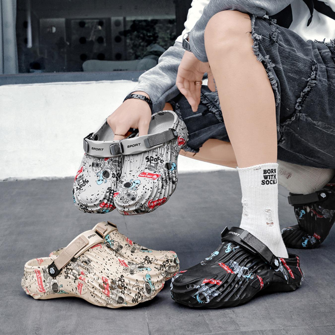 Men's Cave Shoes 2026 New Summer Outdoor Beach Shoes Sports Baotou Slippers Soft Sole Comfortable Wade Sandals