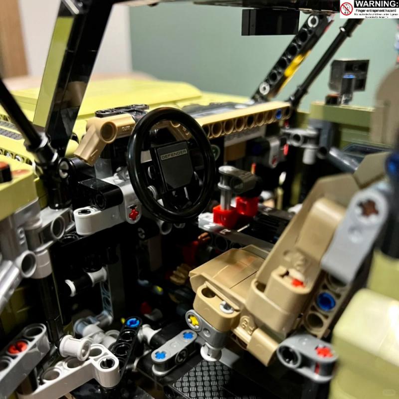 Technic  Defender 42110  Technic Building Kit Off-Road SUV Model 2573 Pieces  1:8 Building Set Detailed Engine Replica Gift for Adults & Teens Car Model Building Set Off-Road Vehicle Building Toy for Boys & GirlsCollectible