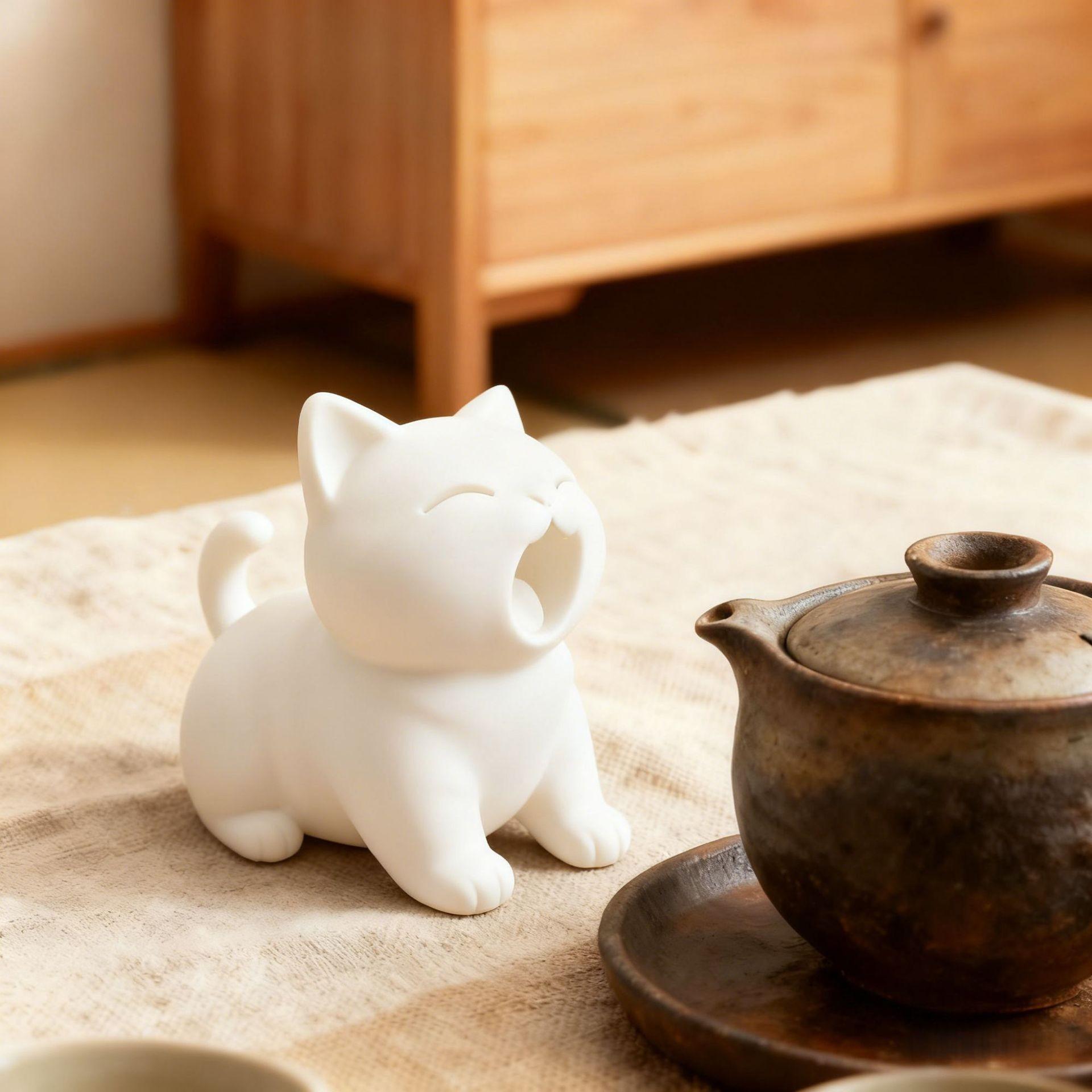 3D Printed Cute Yawning Cat Desktop Ornament Statue, Stress Relief Plush Pet Figurine, Adorable Home Decor Gift Idea