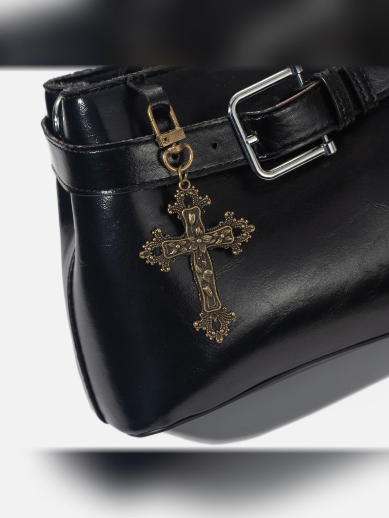 Cross Keychain Pendant, European and American Fashion Accessory, High Street Couple Matching Jewelry, Unique Bag Charm, All Seasons Elegant Style