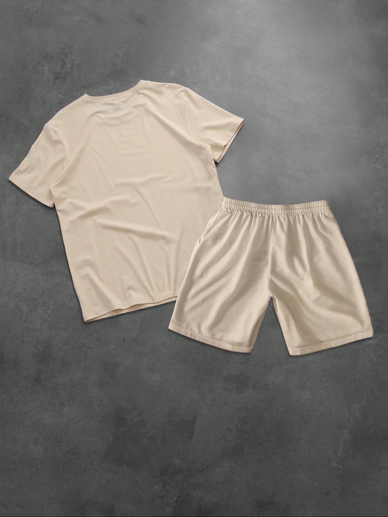 Two-Piece Set Men's Regular Fit Spade & Ace Print Short Sleeve Tee & Shorts, Casual Round Neck T-shirt & Track Shorts, Men's Summer Clothes