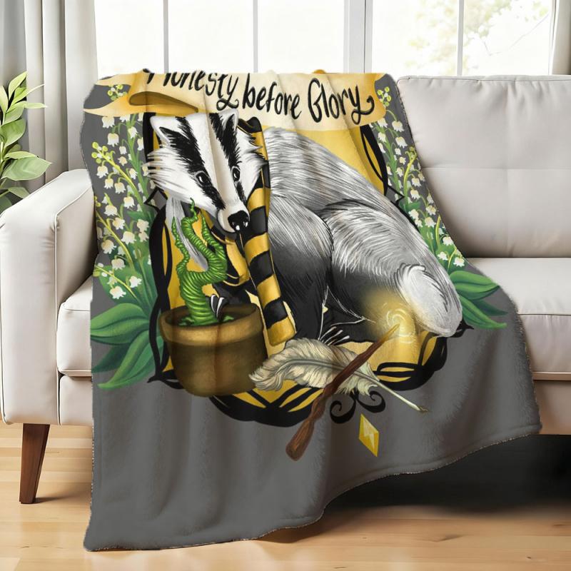 Printed modern throw blankets Hufflepuff Honesty before Glory Lightweight blanket Comfortable flannel blanket for home and travel