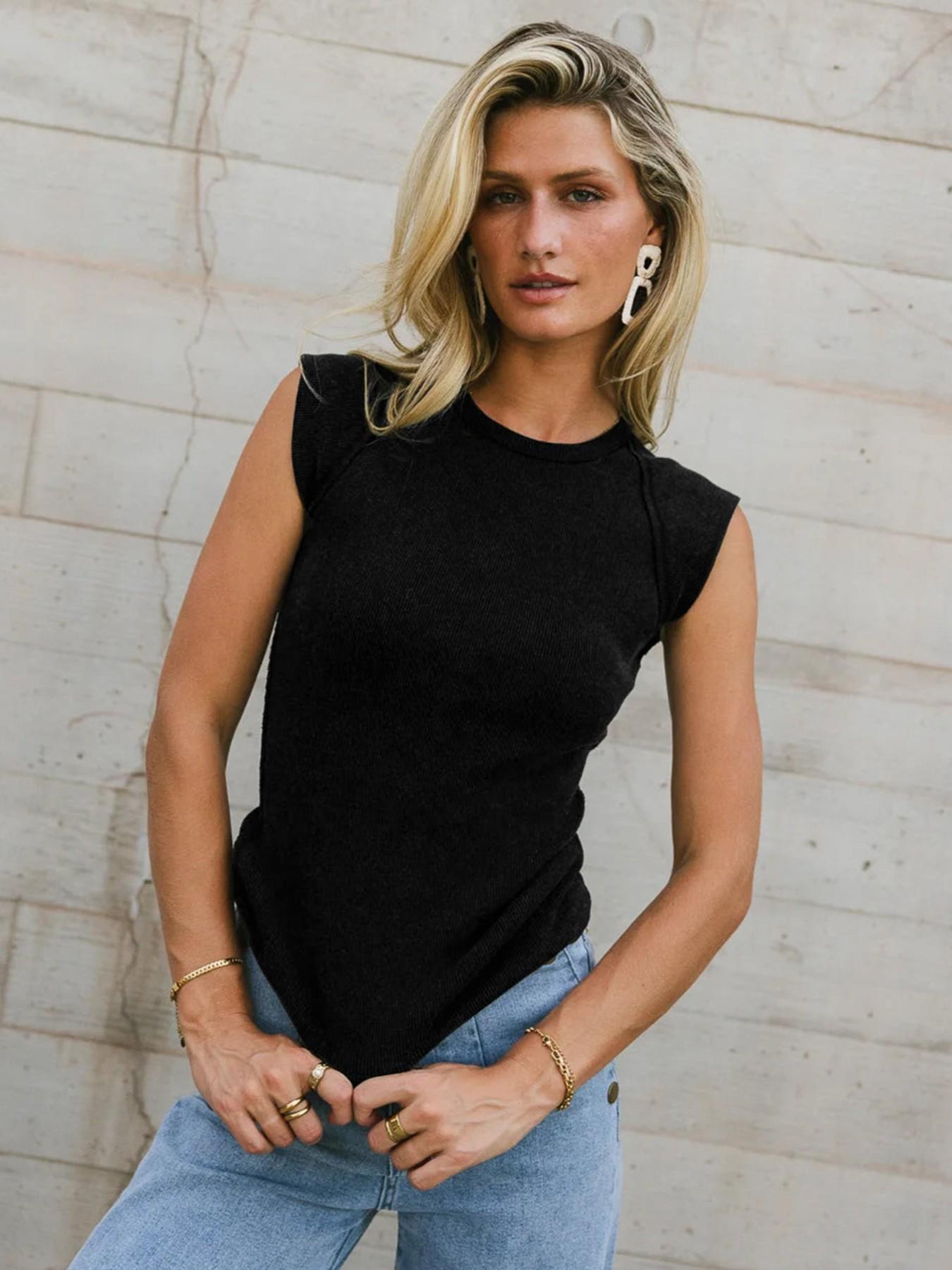 Summer Fashion Solid Color Sleeveless Round Neck Slim Fit Ribbed Sexy Girl Top Tank Vest for Women, Trendy and Stylish Summer Wear