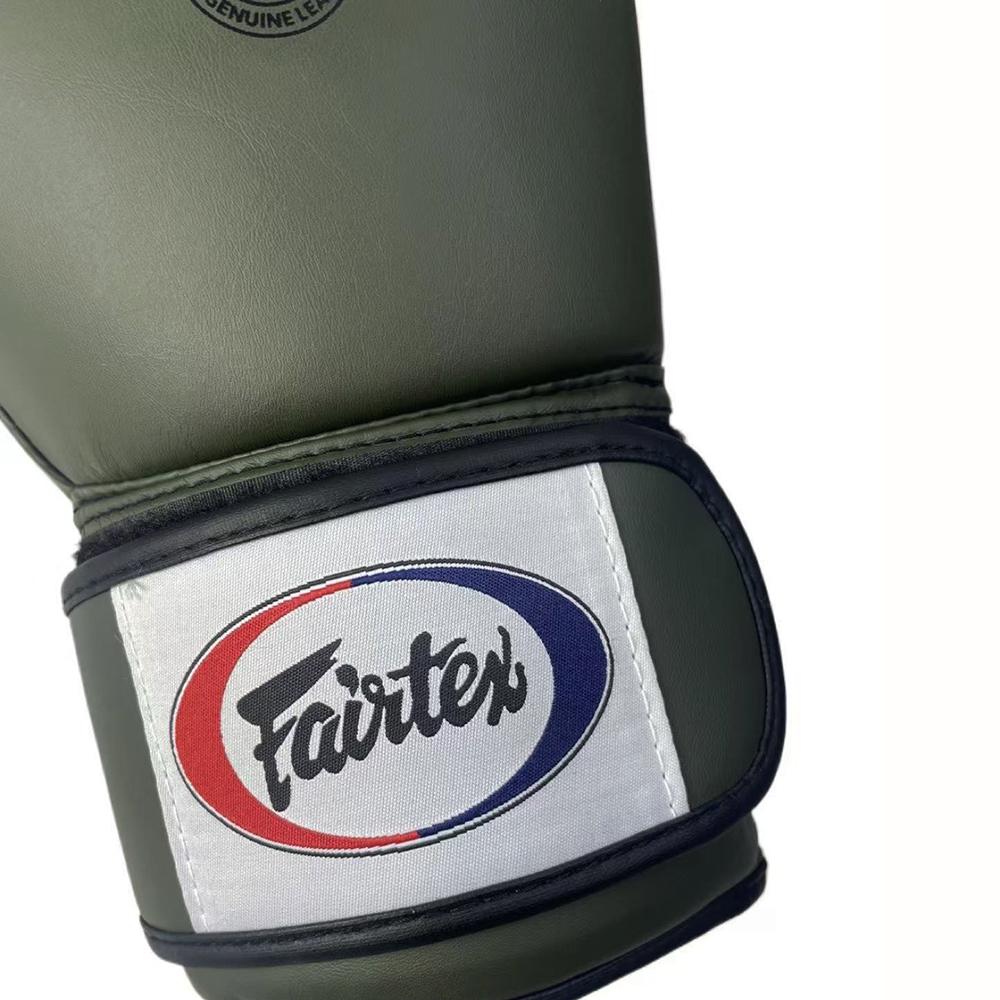 Breathable Boxing Gloves 8oz-16oz, Comfortable Durable Punching Bag Training, Muay Thai Mma Fighting Gear, Ideal for Sparring & Heavy Bag Workouts, Boxing Equipment for Training