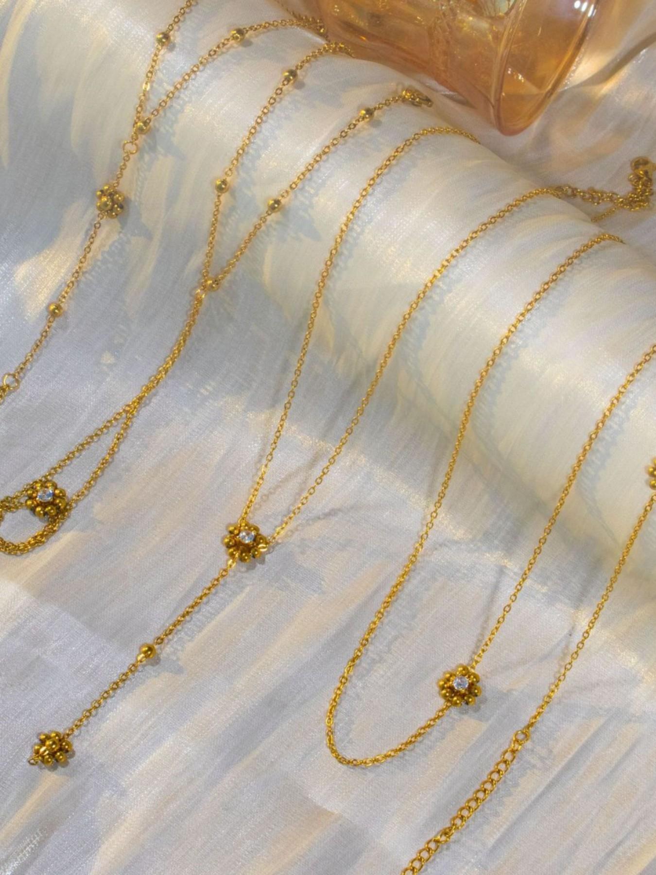 Elegant Zirconia Beaded Gold Pearl Flower Stainless Steel Bracelet, Fashionable Versatile Unique Design Jewelry Accessory