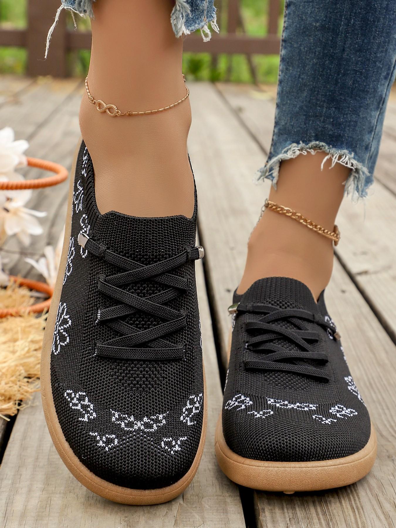 Women's Mesh Embroidered Casual Shoes, Soft Sole Anti-Slip Mom Shoes, Commuter Versatile Lazy Person Shoes, Comfortable Daily Wear