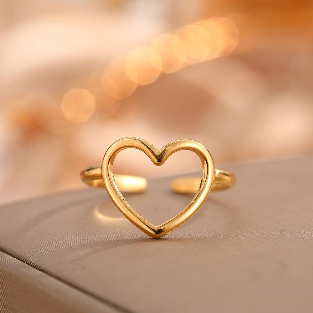 Fashionable stainless steel heart-shaped open ring, retro and popular geometric opening, adjustable titanium steel finger ring for ladies