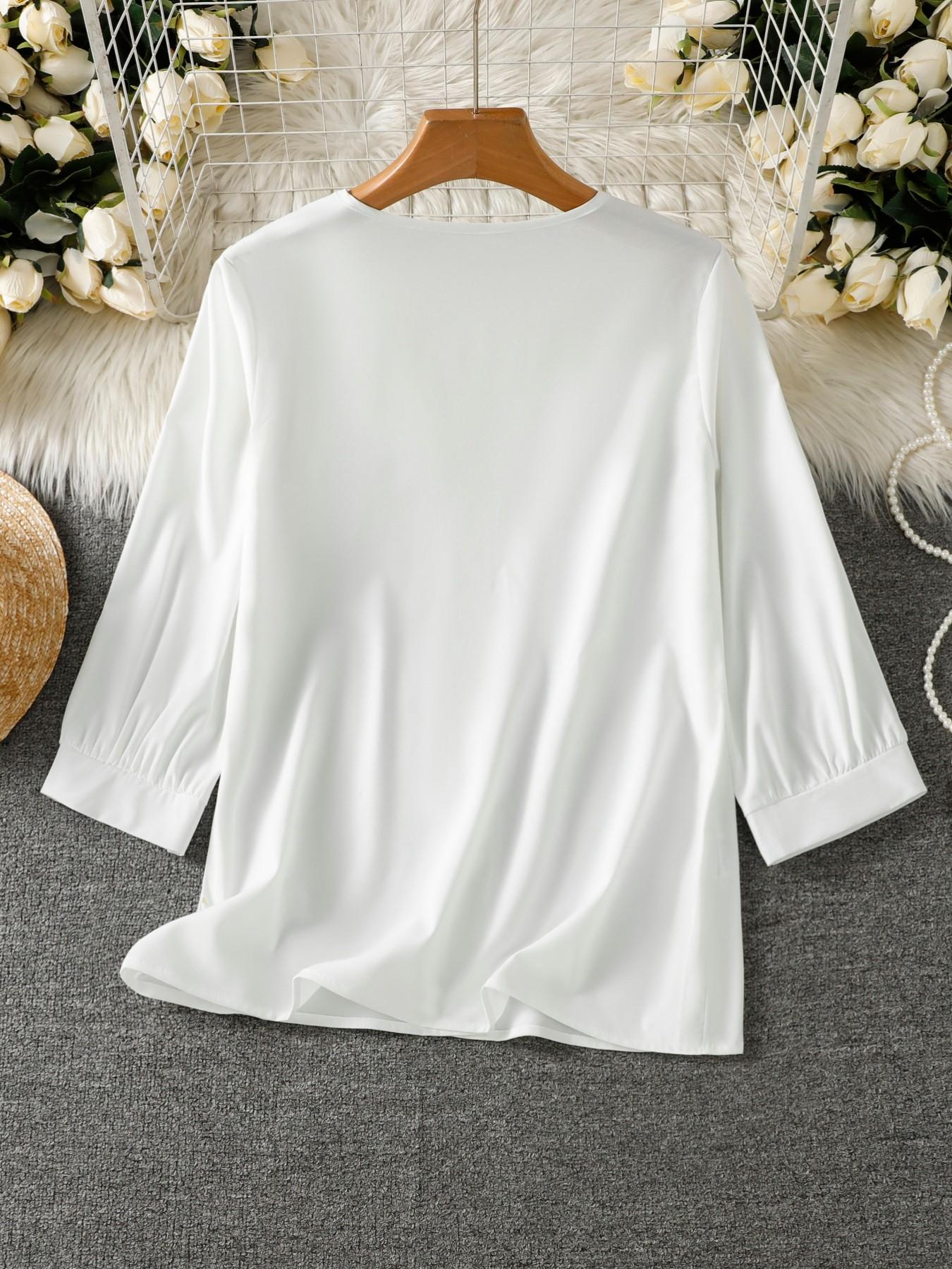 Women's V Neck Simple Solid Color Shirt Top, Fitted 3/4 Sleeve Blouse, Casual Plain Design, All Seasons Wear, Fashionable Women's Clothing