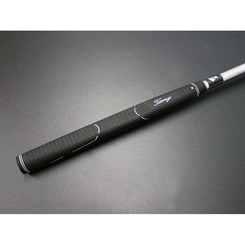 Men's golf putter, professional golf club, stable grip, essential for the course