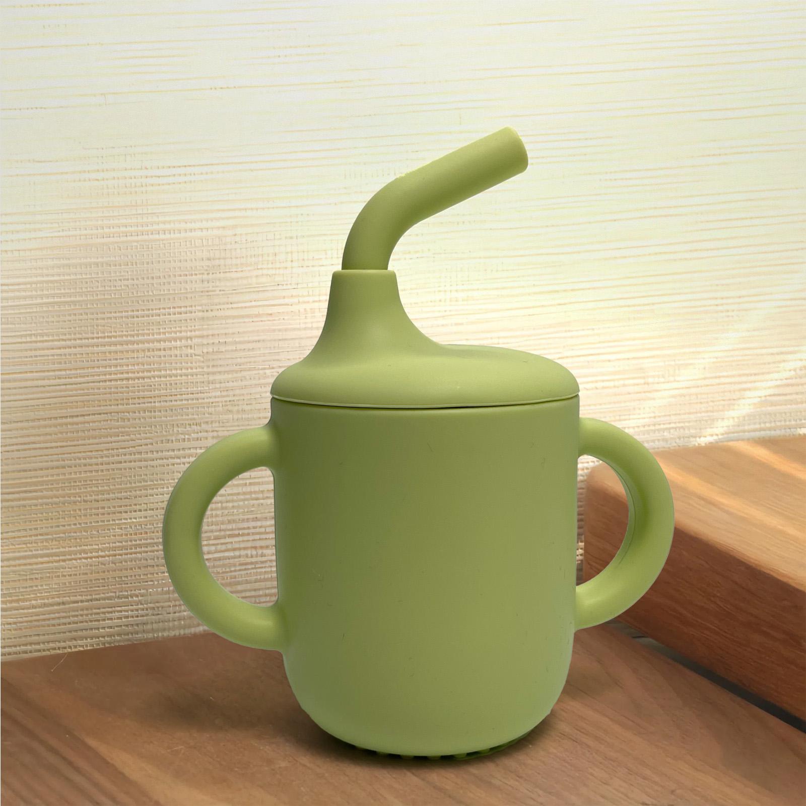 Tiny Silicone Drinking Training Cup with Soft Grip Handle Straw Spill-Proof Lid & Straw Reusable Cup for Baby & Toddler - Easy-Clean Design, Safe for Sippy Cup Transition Motor Skills Development Sippy Cup Easy Clean Baby Feeding Toddlers Drinking