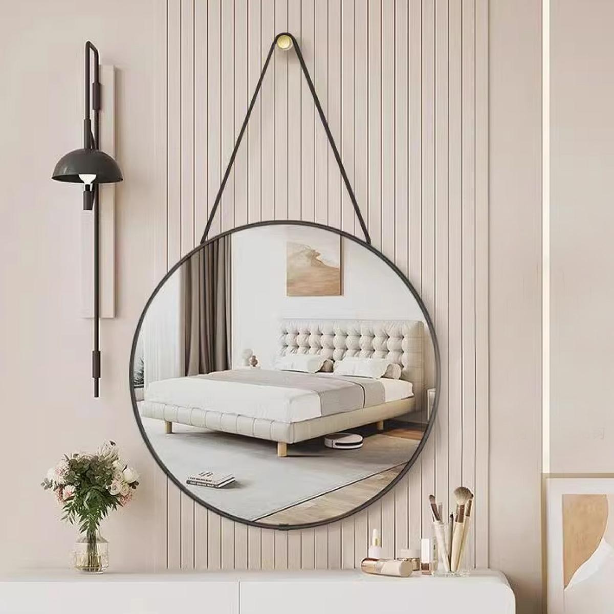 European Style Wall-Mounted Round Decorative Mirror, Resin Material, Bathroom Vanity Decoration, Home Art Accessory, Gift Idea