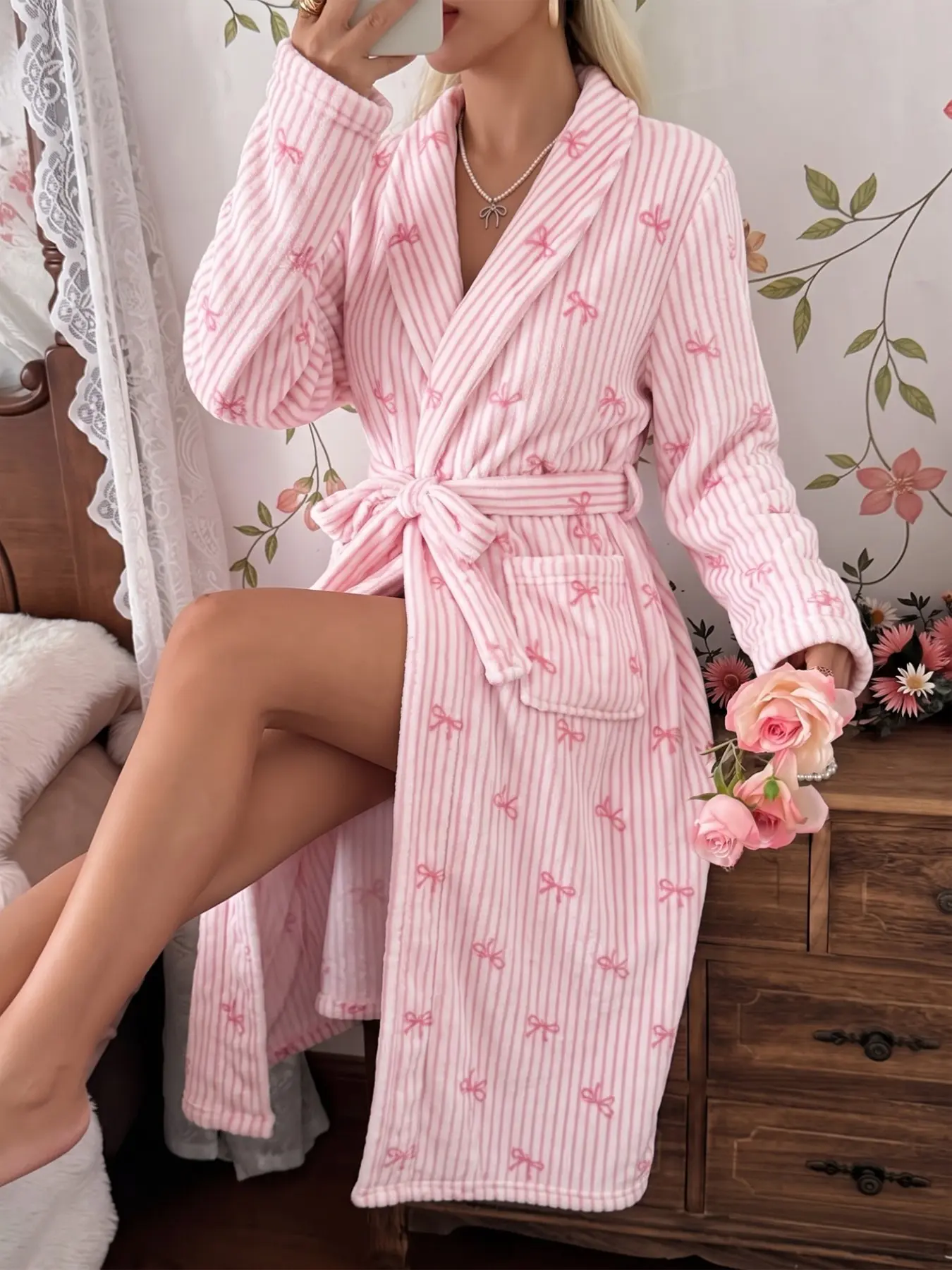 Women's Fuzzy Robe with Bowknot Pattern, Cozy Home Loungewear Long Coat, Belt Included, Pocket Design, Perfect for Warm Nights at Home