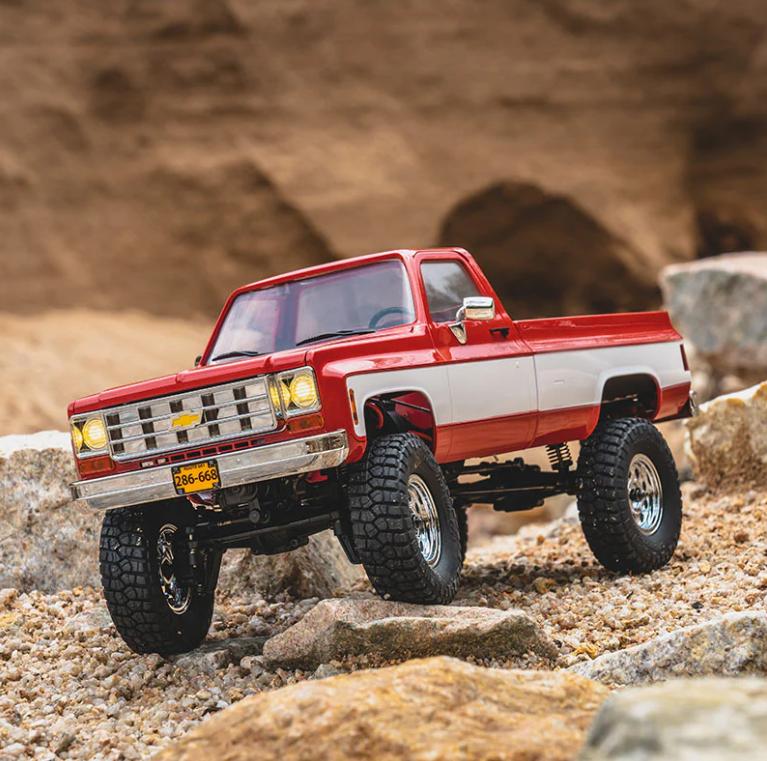 FMS 18 proportions  FCX18 Chevrolet K10 V2 RTR