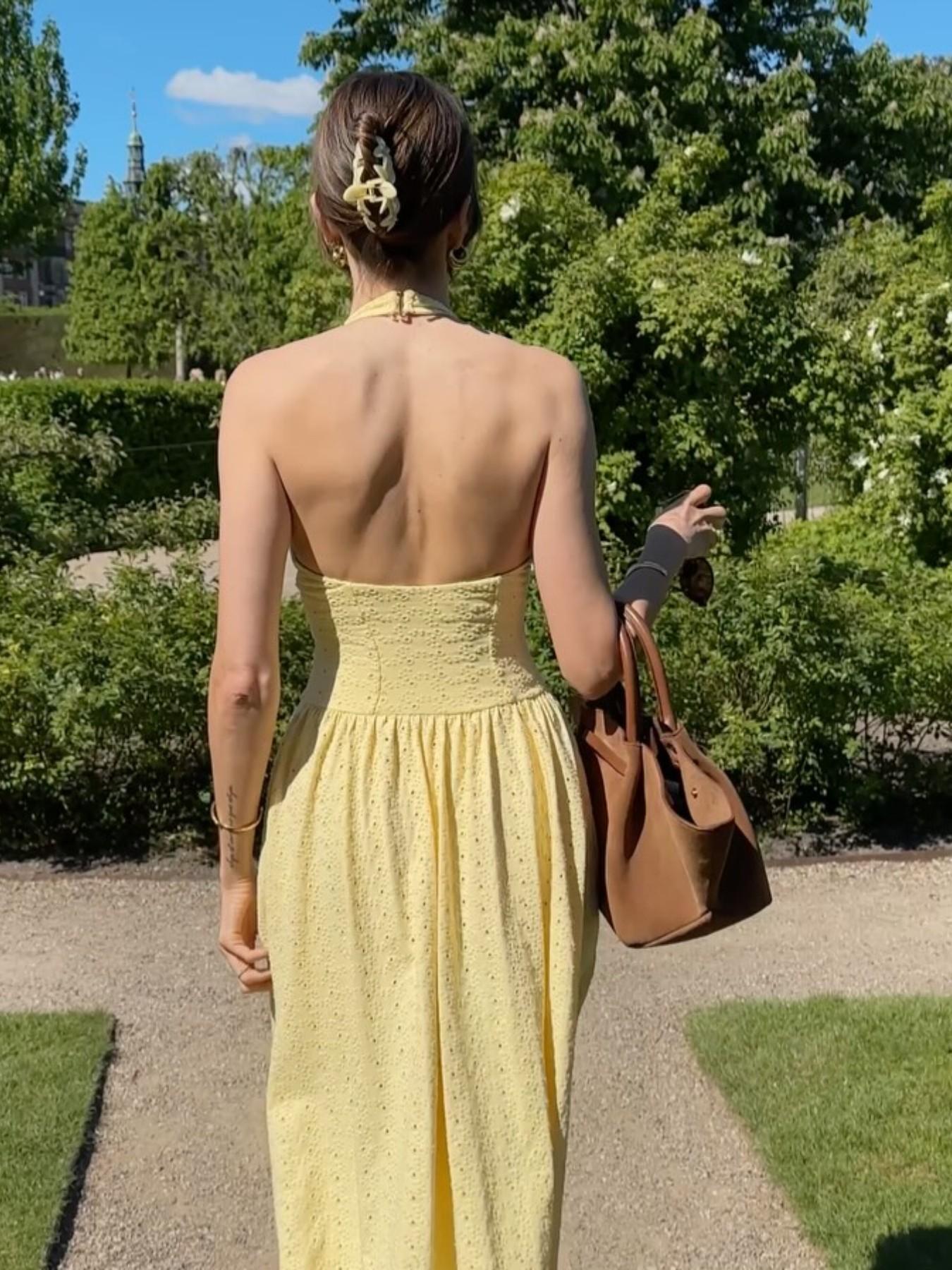 Fashion Casual Vacation Style Backless Waist Cinched Long Dress, Sleeveless Fitted Midi Dress, Elegant Plain Design