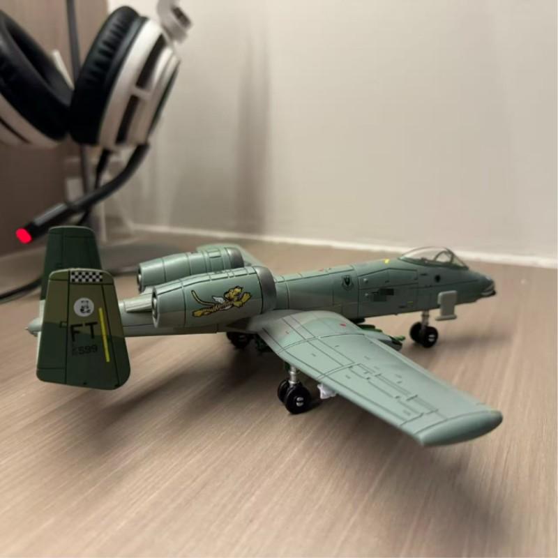 A-10s Aircraft Model Kit, Plastic Construction Set, DIY Building Model, Ideal for Collectors & Desk Decor, Perfect Gift for Holidays