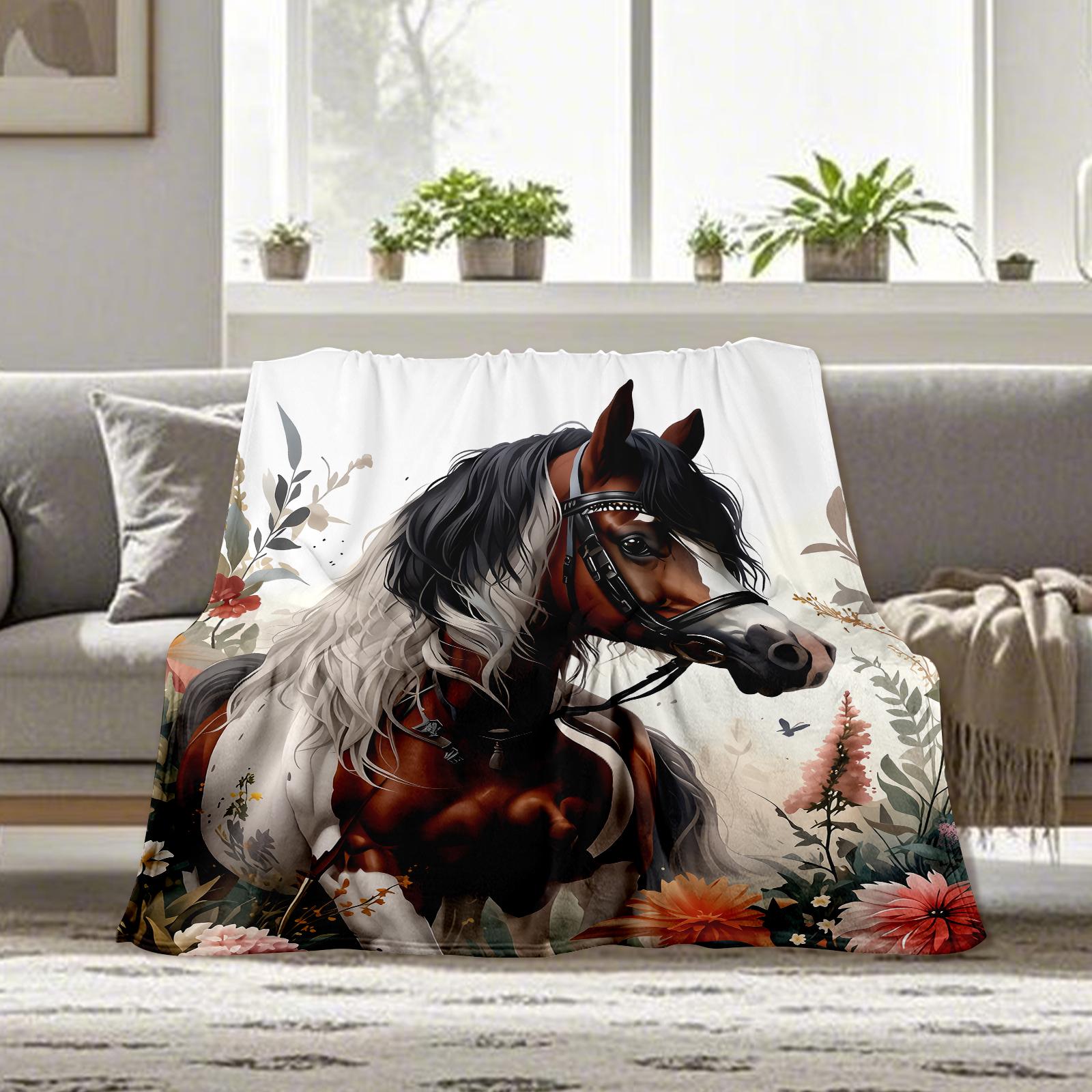 Vintage Horse & Floral Print Flannel Blanket - Soft Warm Anti-Tear All-Season Throw for Camping, Travel, Home Decor - Machine Washable Cozy Gift for Friends & Family, Picnic Blanket