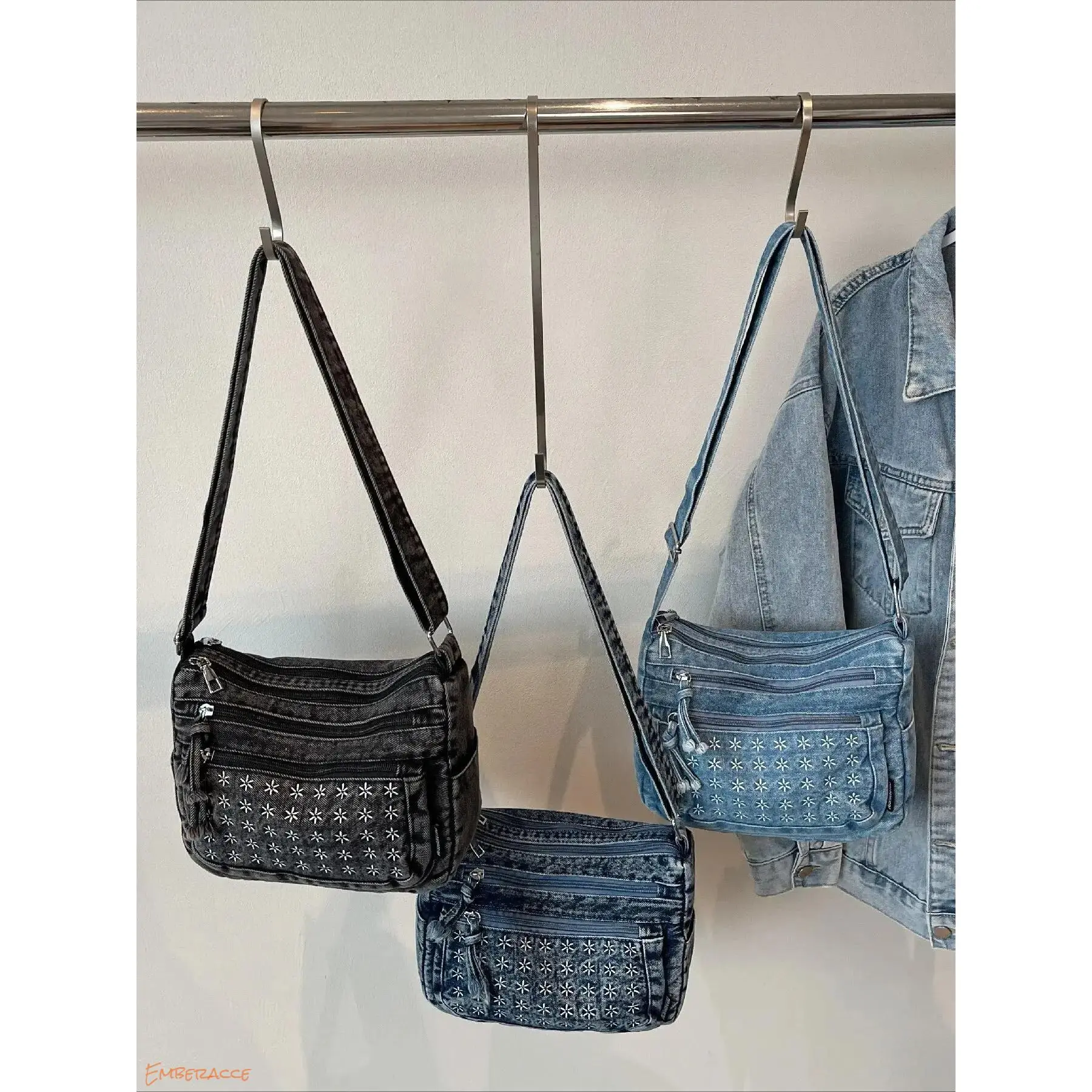Women’s Multi Pocket Crossbody Bag, Casual Shoulder Purse with Adjustable Strap, Lightweight Everyday Handbag with Organized Storage, Stylish Small Travel Bag for Shopping, Date Night, Party and Daily Outings