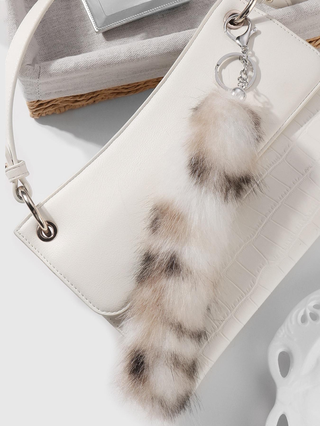 Super Giant Plush Fox Tail Bag Charm Keychain, Fashionable Halloween Handbag Accessory, Eye-Catching Style Statement for Bags & Clothing Decorations