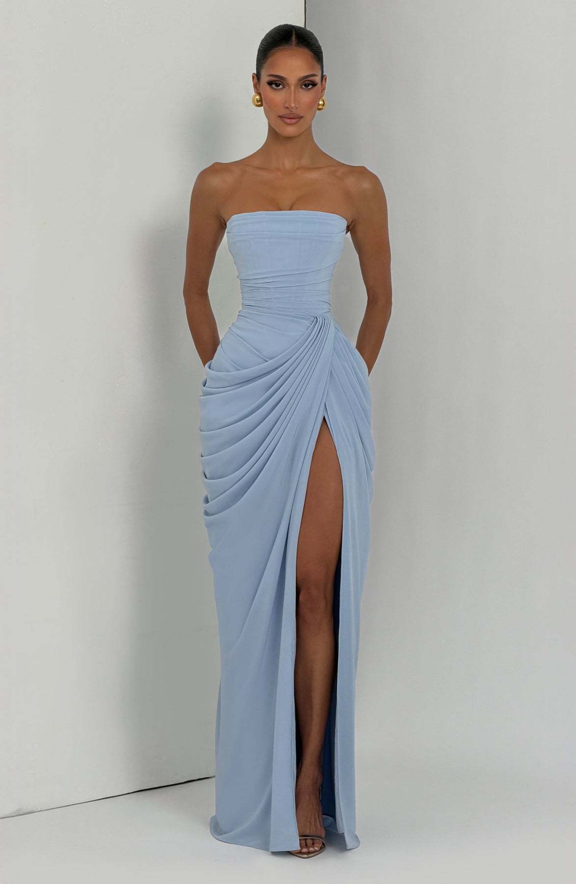 2026 European and American New Style Asymmetrical Pleated Sexy High-Slit French Romantic Strapless Pleated Slit Dress