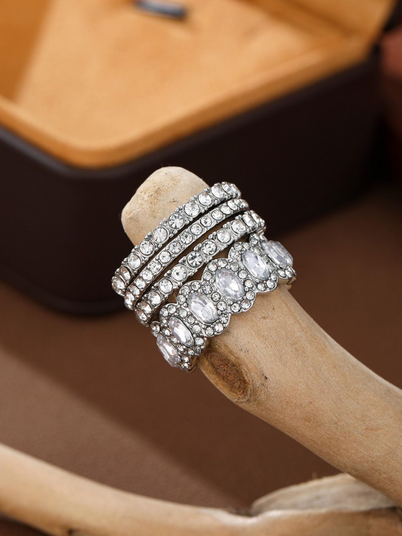4pcs/set Luxury Inlay Shiny Zirconia Ring Set for Women Wedding Banquet Party Magnificent Stacking Jewelry Valentine'S Day Anniversary Gift Statement Rings