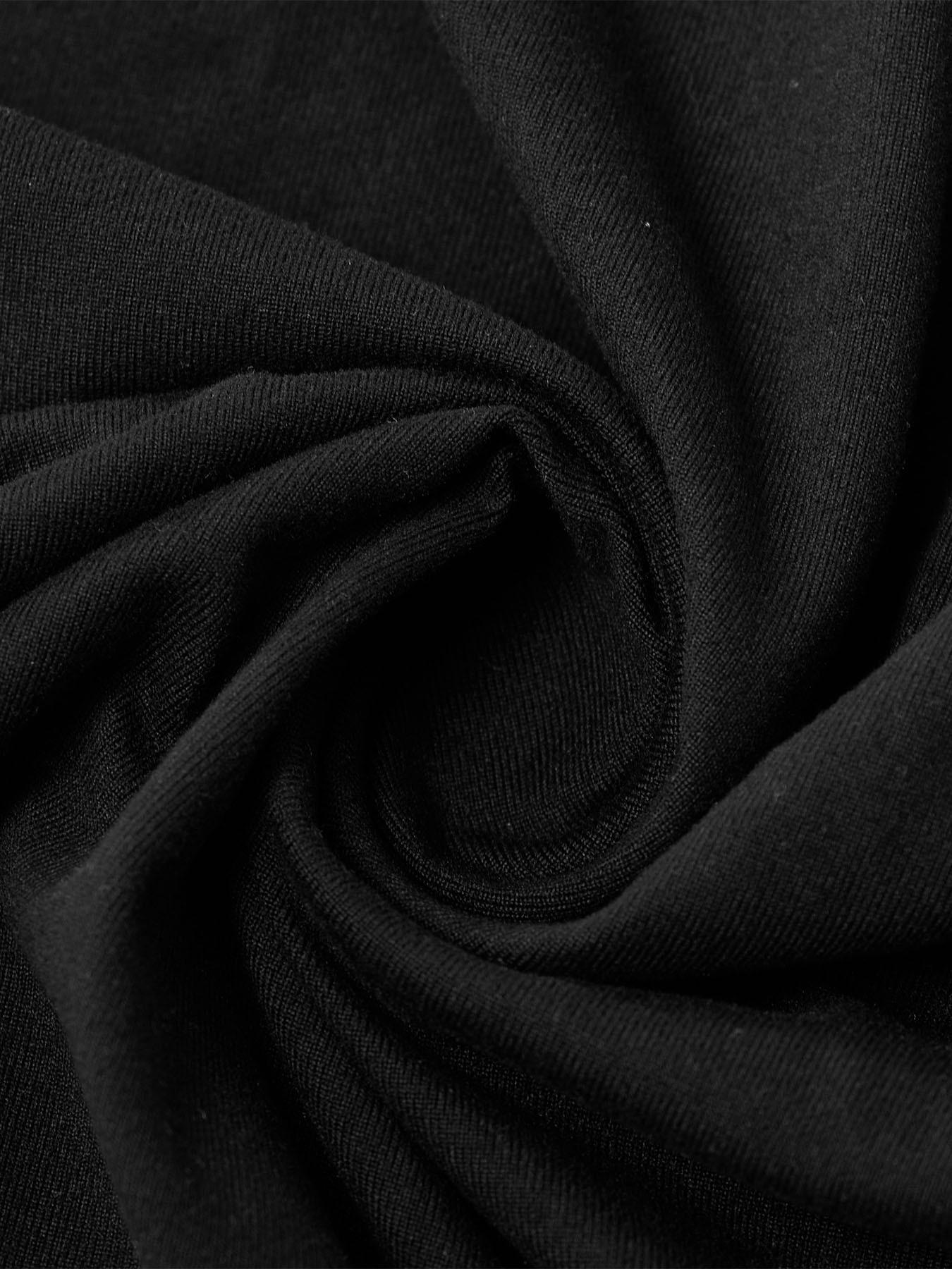 Women's Solid Black V-Neck T-Shirt, Soft and Casual Short-Sleeved Top, Suitable for Everyday Wear and Vacation Occasions.