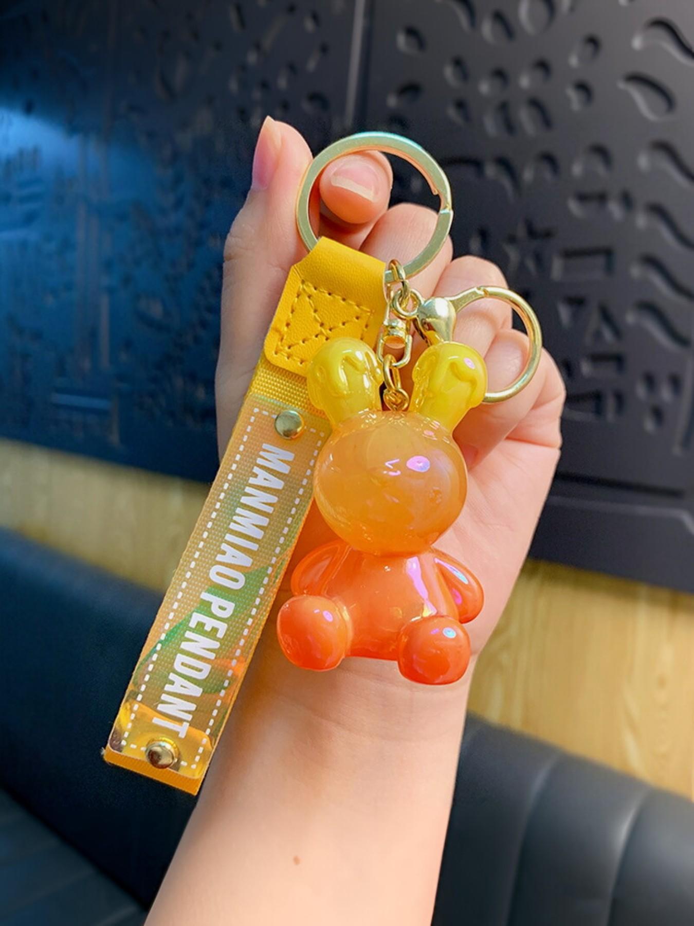 Creative Gradient Bunny Keychain, Cartoon Couple Car Bag Accessory, Rabbit Key Ring Small Gift, Holiday Gift for Friends and Besties