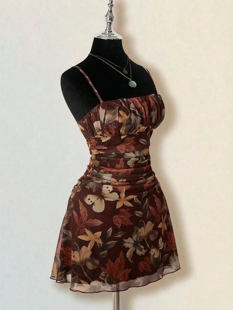 1 Piece Autumn Leaf Waist-Cinched Dress | Euro-American Casual Vibe | Spaghetti Strap Design + Breathable Fabric | Comfortable Pick for Autumn Day Trips / Casual Social Gatherings / Valentine's Day