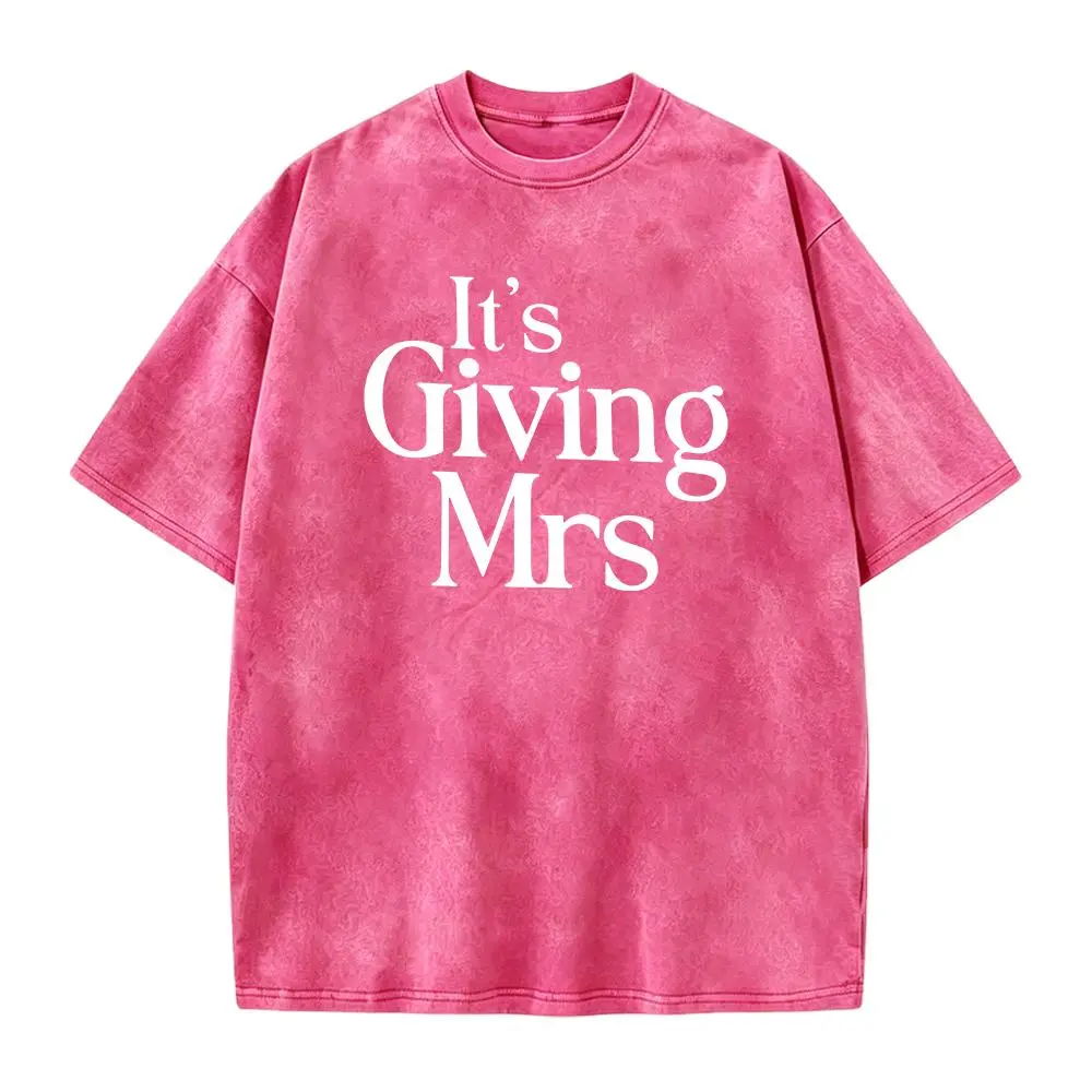Its Giving Mrs TShirt - Bride to Be Shirt | Engagement Top | Bachelorette Outfit | Women's Summer Print Round Neck Short Sleeve Casual T-Shirt Graphic Tees Women Tops