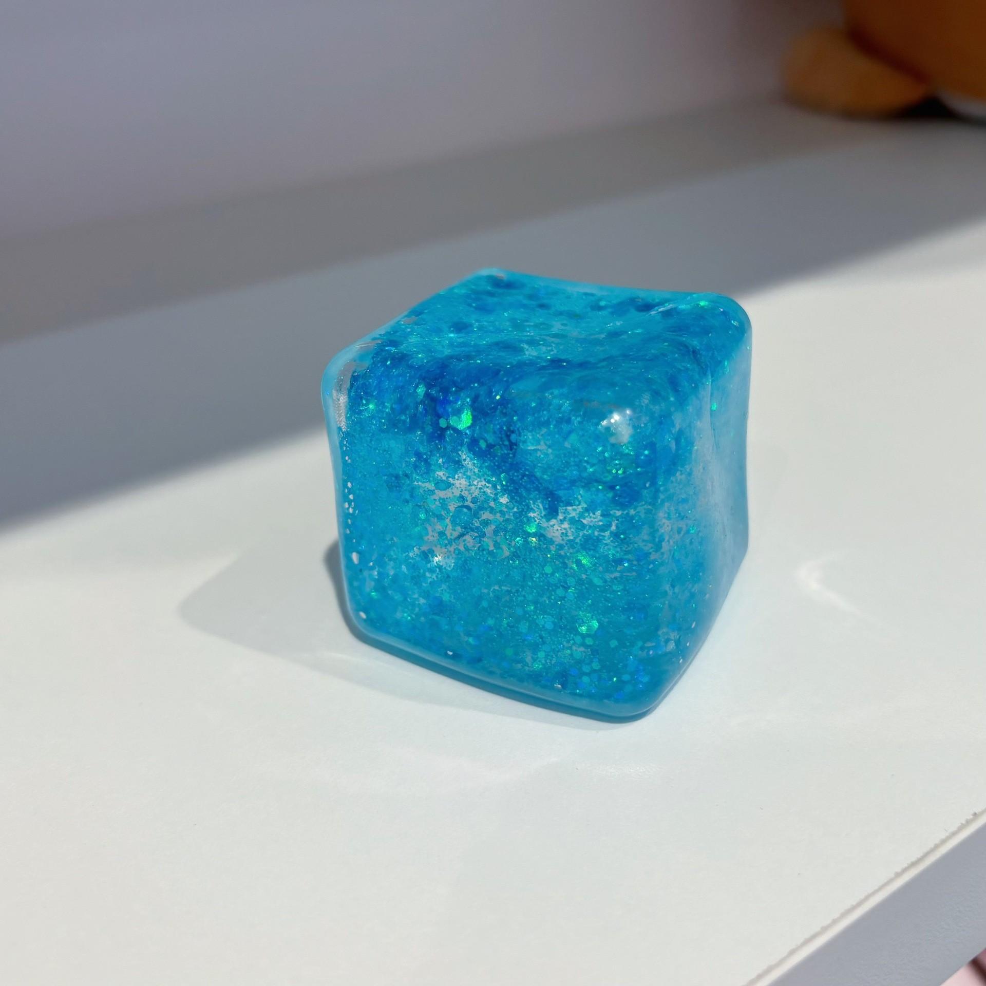 Aurora Cube Stress Ball, Ice Cube Shaped Slow Rebound  Squishy Decompression Toy For Kids, Sensory Fidget Toys For Teens.Made Of Maltose Stuffers, Super Soft And Bouncy To Touch, Great For Stress Relief.Perfect For Party Favors And Daily Gifts.