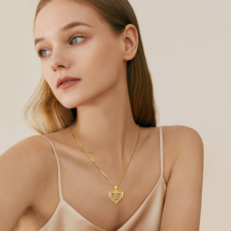 Elegant Captain Heart Initial Necklace with Cubic Zirconia, Personalized A-Z Alphabet Pendant, Delicate RoseGold Heart Jewelry for Women