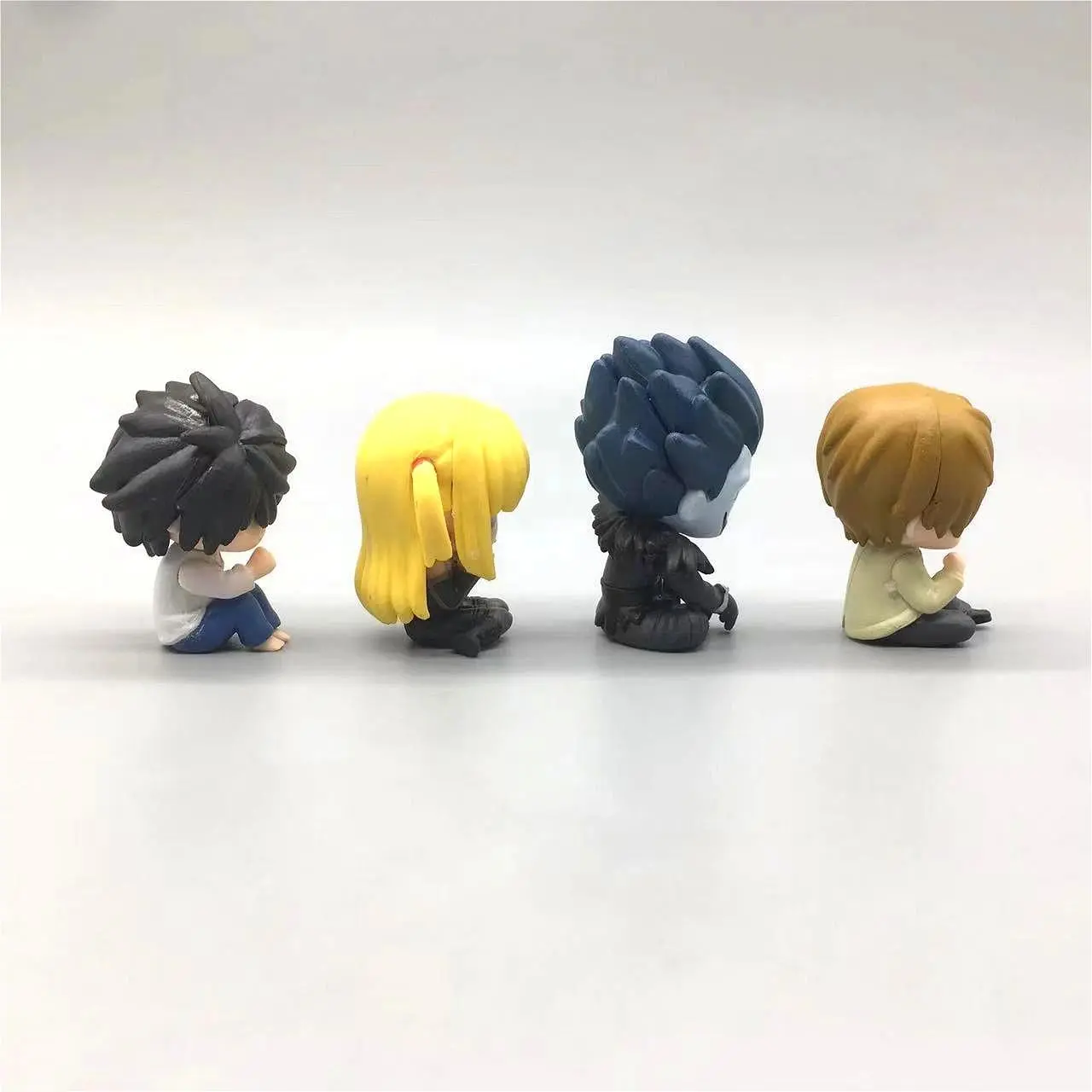 Kawaii Shoulder-To-Shoulder Anime Death Note Light Yagami Amane Misa Ryuk Sitting Waiting Ornaments Collection Figures Toys Gift