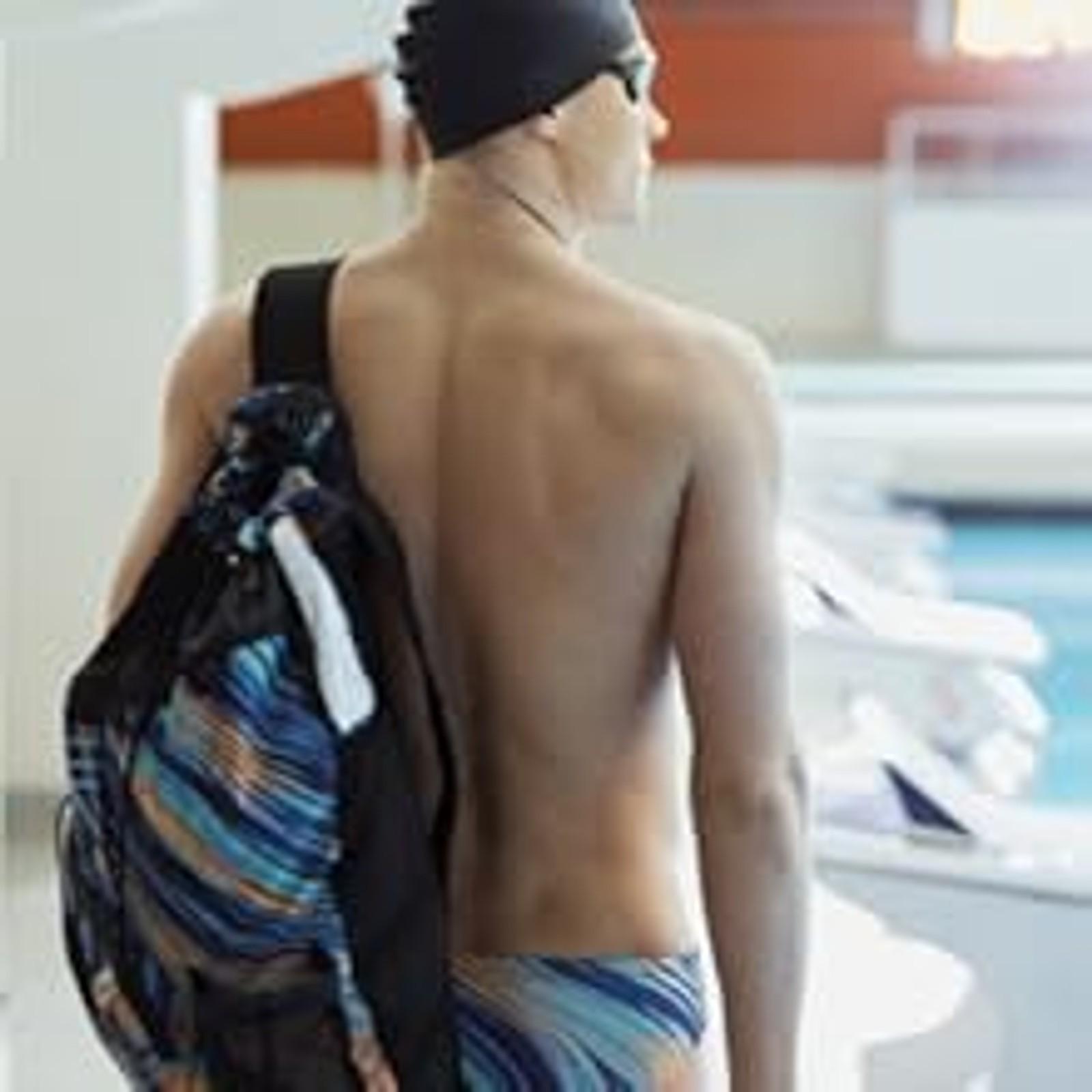 Big Mesh Mummy Backpack for Swim, Gym and Workout Gear, Black, 40-Liter Capacity - Heavy-Duty Mesh Backpack with Ventilated Wet/Dry Compartment, Perfect for Athletes and Travelers Big Mesh Mummy Backpack for Swim, Gym and Workout Gear, Black, 40-Liter Capacity - Heavy-Duty Mesh Backpack with Ventilated Wet/Dry Compartment, Perfect for Athletes and Travelers