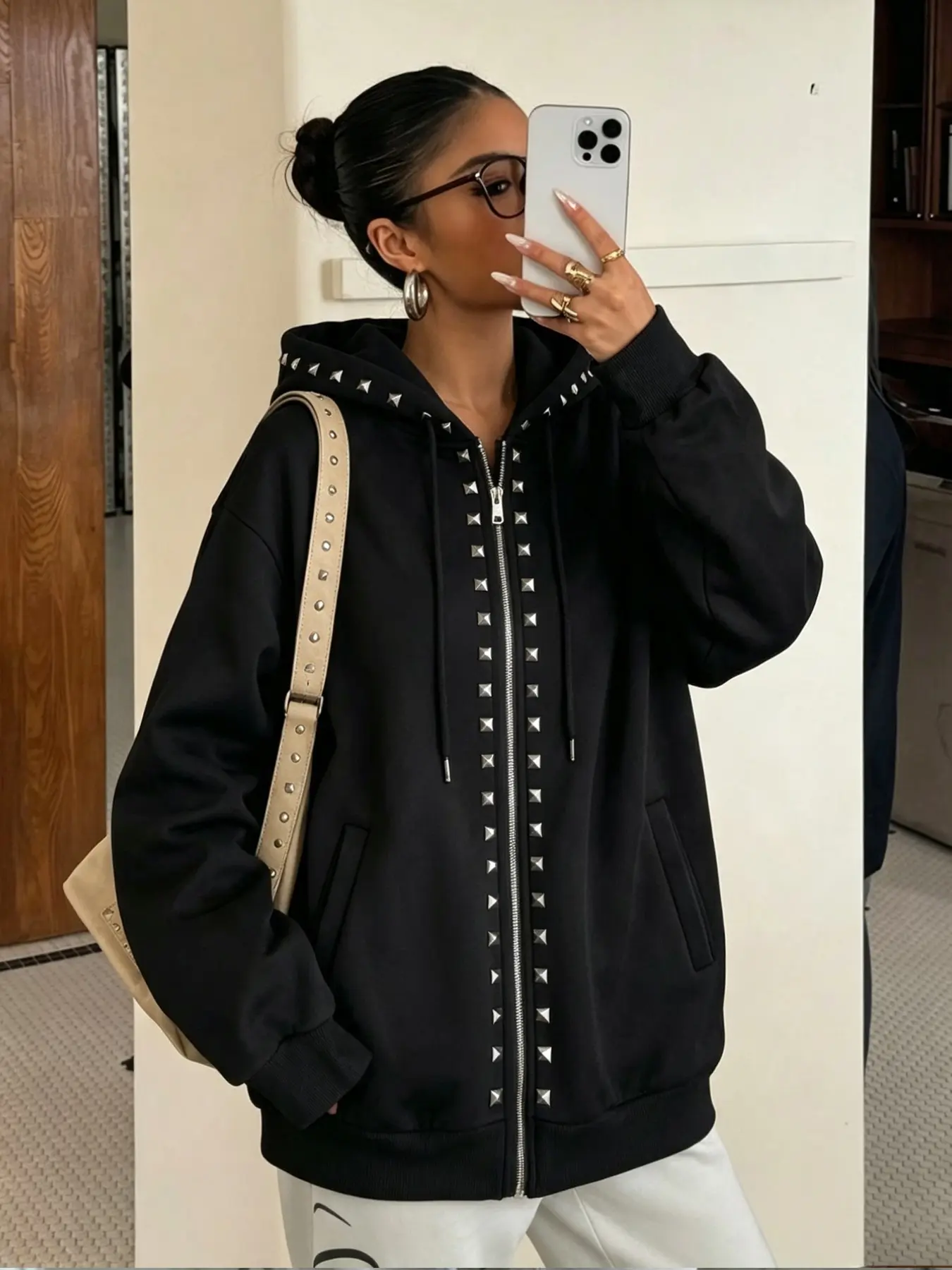 Dark Punk Style Rivet Hooded Sweatshirt for Women, Loose Fit Jacket, Metal Spike Design, Fall Winter Streetwear, Long Sleeve Top