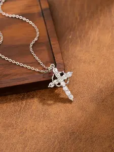 Fashionable Crown Cross Necklace, Adjustable Pendant, Perfect for Daily Wear, Vacations, Dates, Ideal Gift, Elegant Jewelry
