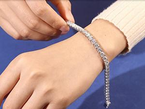 Princess Cut Cubic Zirconia Tennis Bracelet for Women, Silver Plated Square Crystal Tennis Chain Bracelet, Sparkling Simulated Diamond Bracelet, Elegant Wedding Party Stackable Jewelry Gift for Her