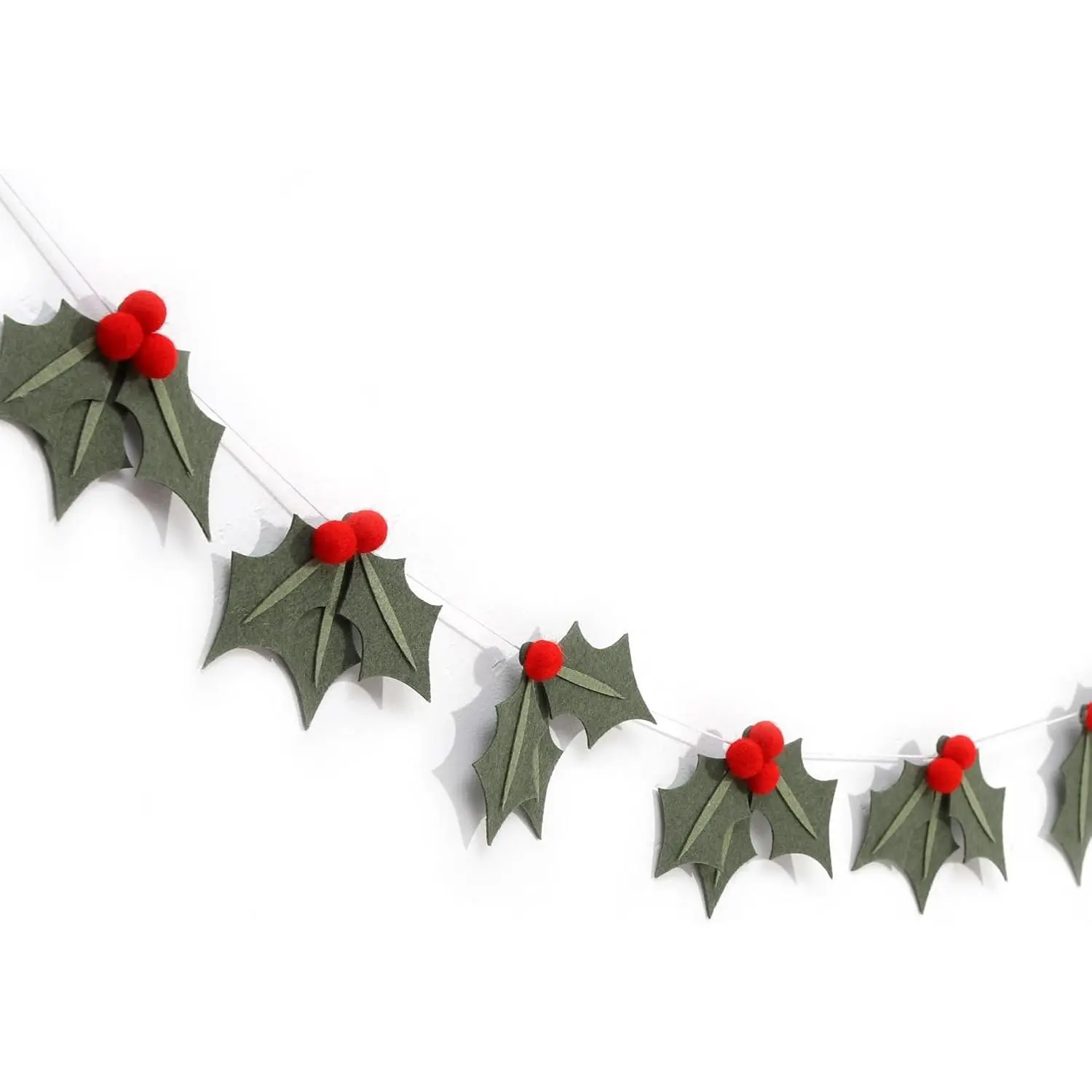 Felt Christmas Holly Garland – Winter Holiday Holly Leaf and Red Berry Garland Xmas Party Decorations for Fireplace Mantel, Staircase, Window, Or Wall, Felt Christmas Crafts