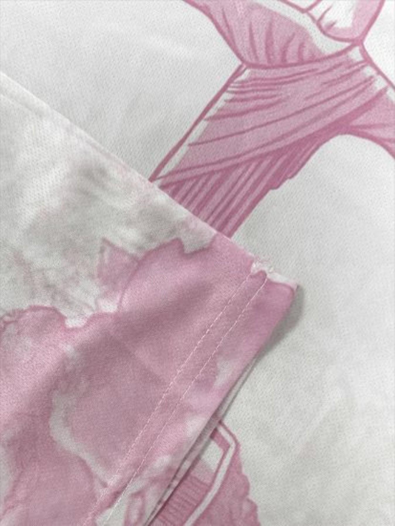 Brazilian Style Men's Soccer Jersey and T-Shirt, Comfortable Breathable Outdoor Sports T-Shirt, Sporty Slim-Fitting Jersey, Geometric Pattern