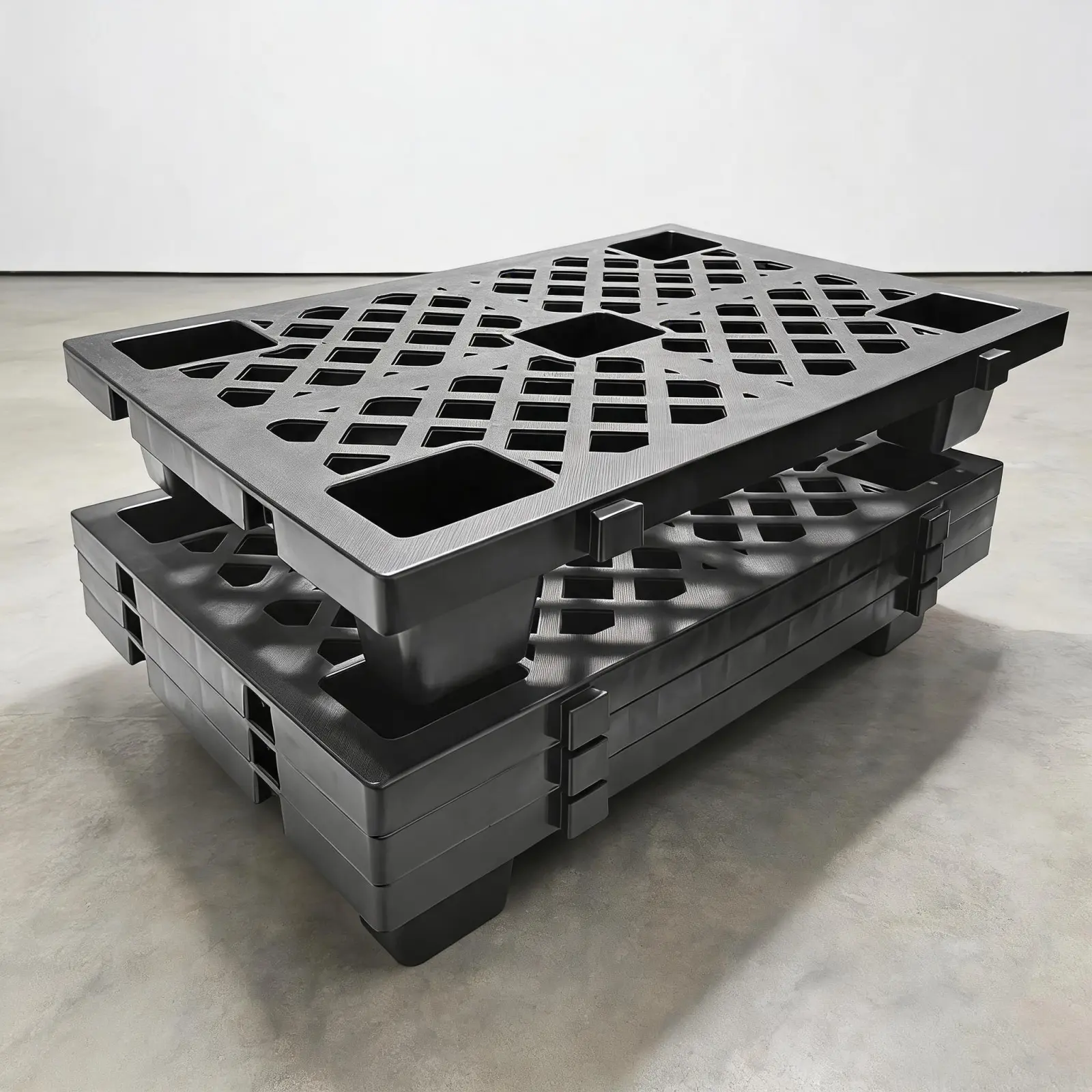 Heavy-Duty Self-Aligning Plastic Pallet, Modular Ventilated Floor Grid Platform, 23.6x15.7x3.9in, 2200lb Load Capacity, Waterproof, Forkliftable, Easy-Clean Storage Organizer for Warehouse, Garage