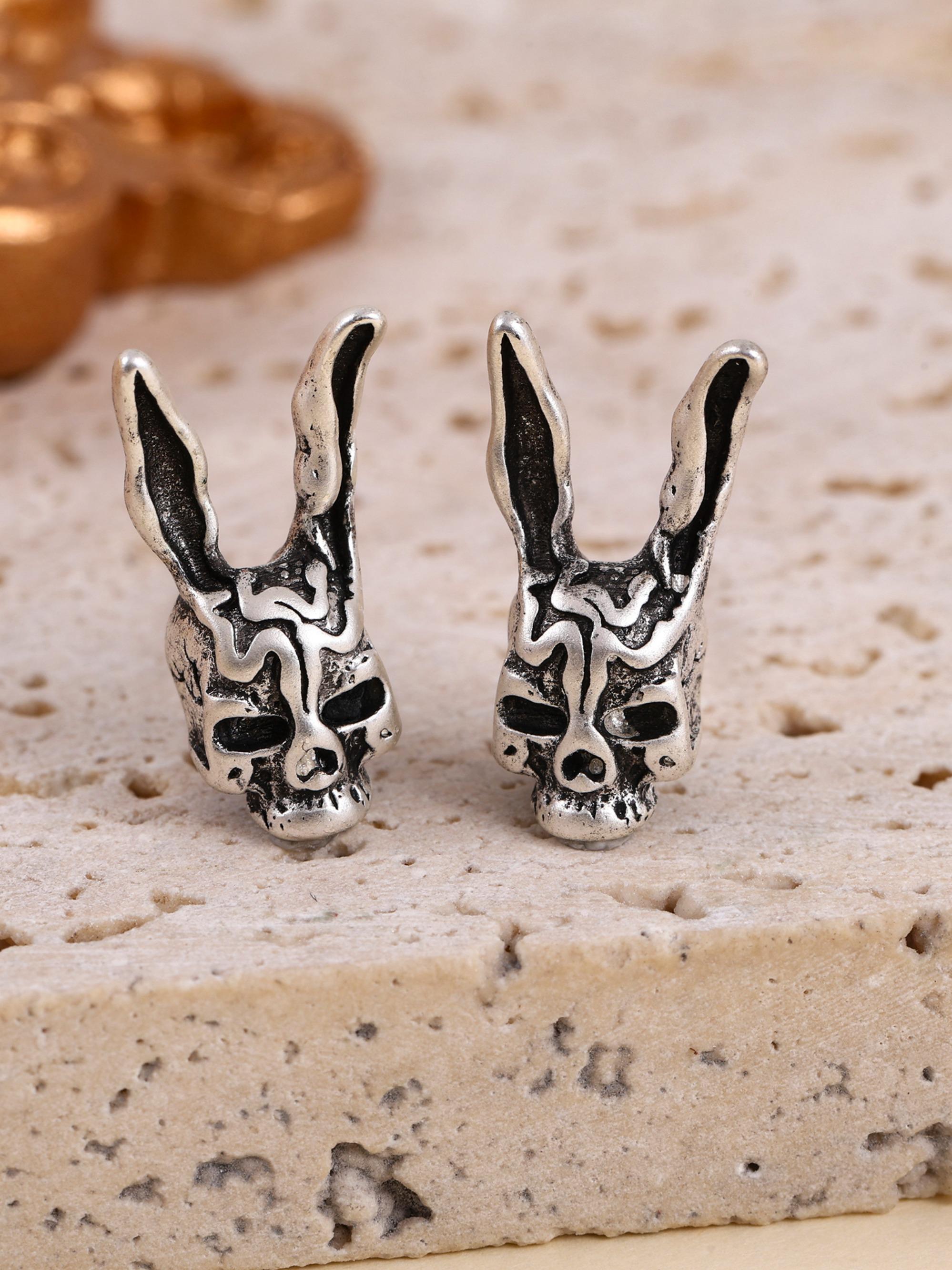 Vintage Skull Rabbit Earrings, Distressed Dark Punk Style, Streetwear Fashion, Daily Casual Wear, Unique Gift for Friends
