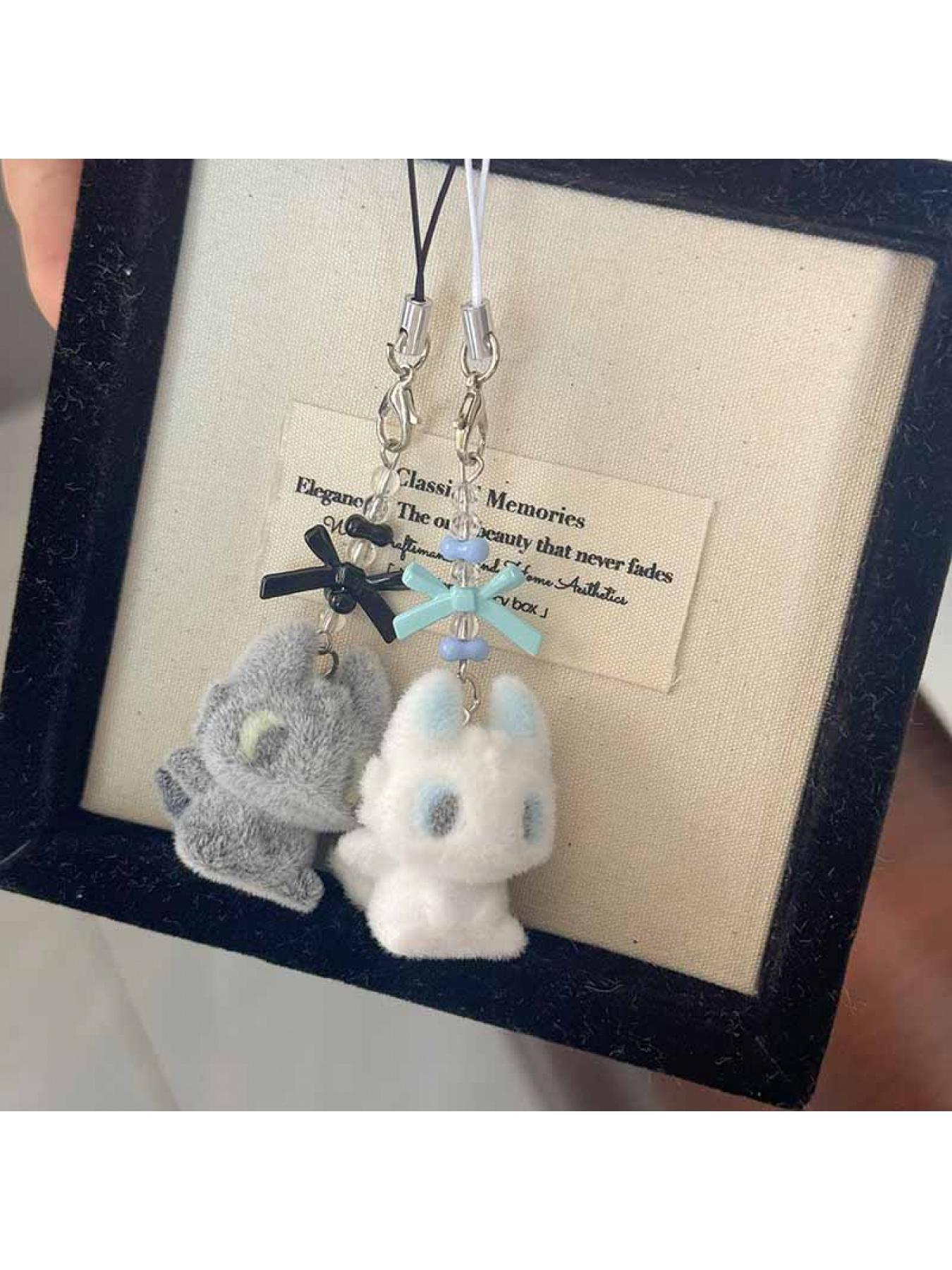 Your own Toothless & Light Fury Matching couple keychains for you and your soulmate. Show your love like Hiccup & Astrid!